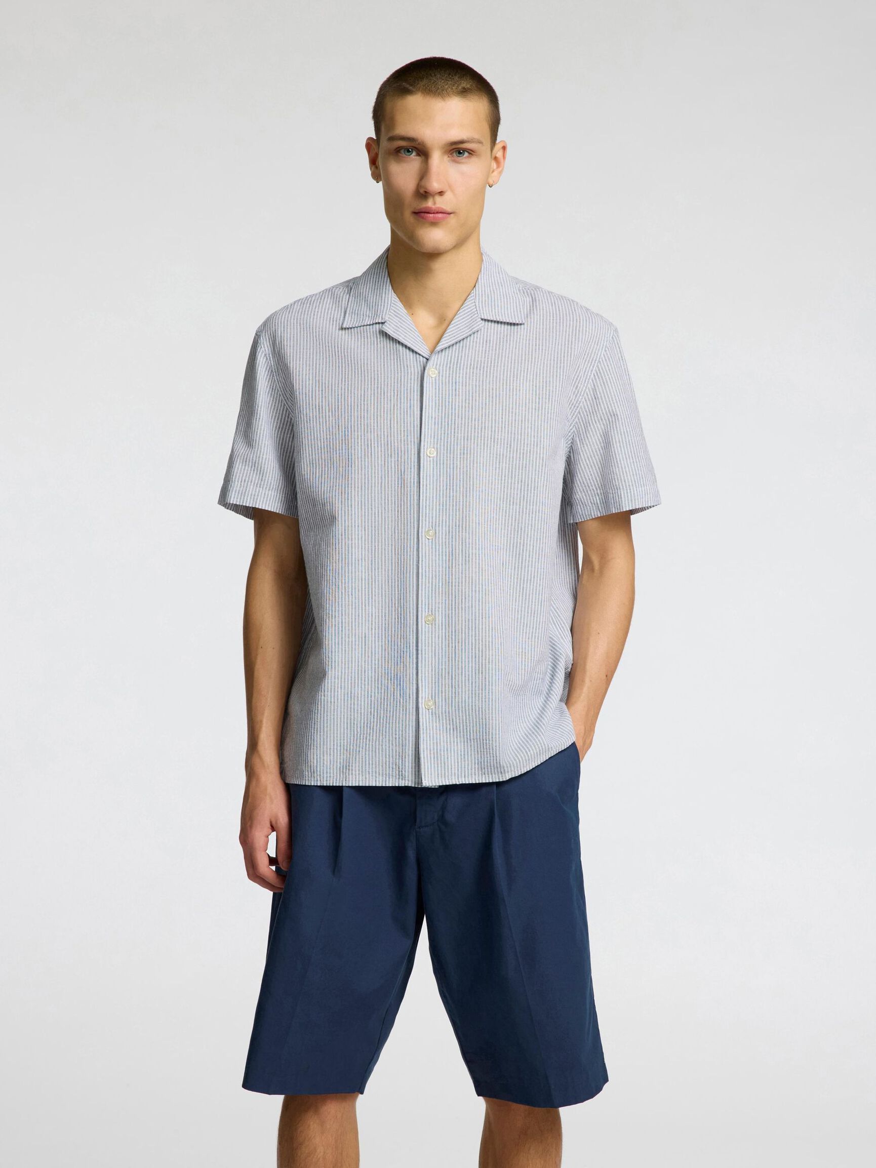 LINEN BLEND SHORT SLEEVED SHIRT, Bright White, highres