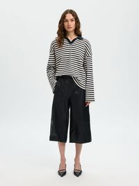 LEATHER CULOTTES, Black, highres