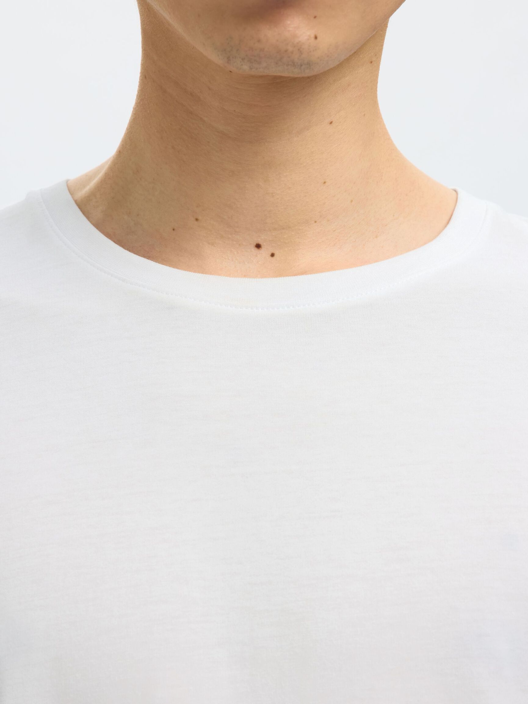 REGULAR T-SHIRT, Bright White, highres