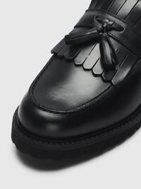 TASSEL DETAIL LEATHER LOAFERS, Black, highres