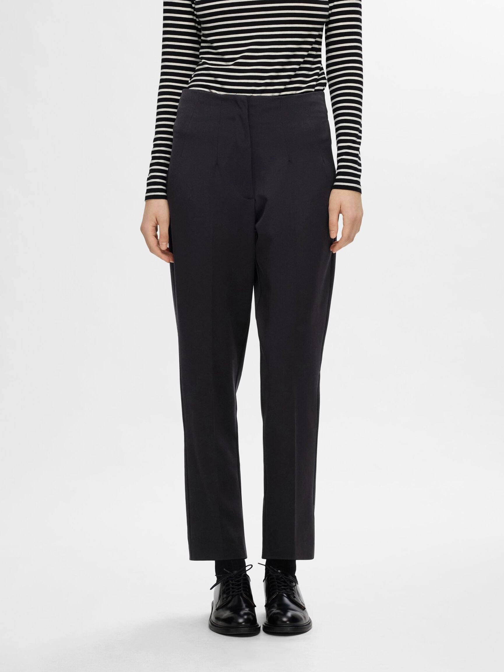 TAILORED TAPERED TROUSERS, Black, highres