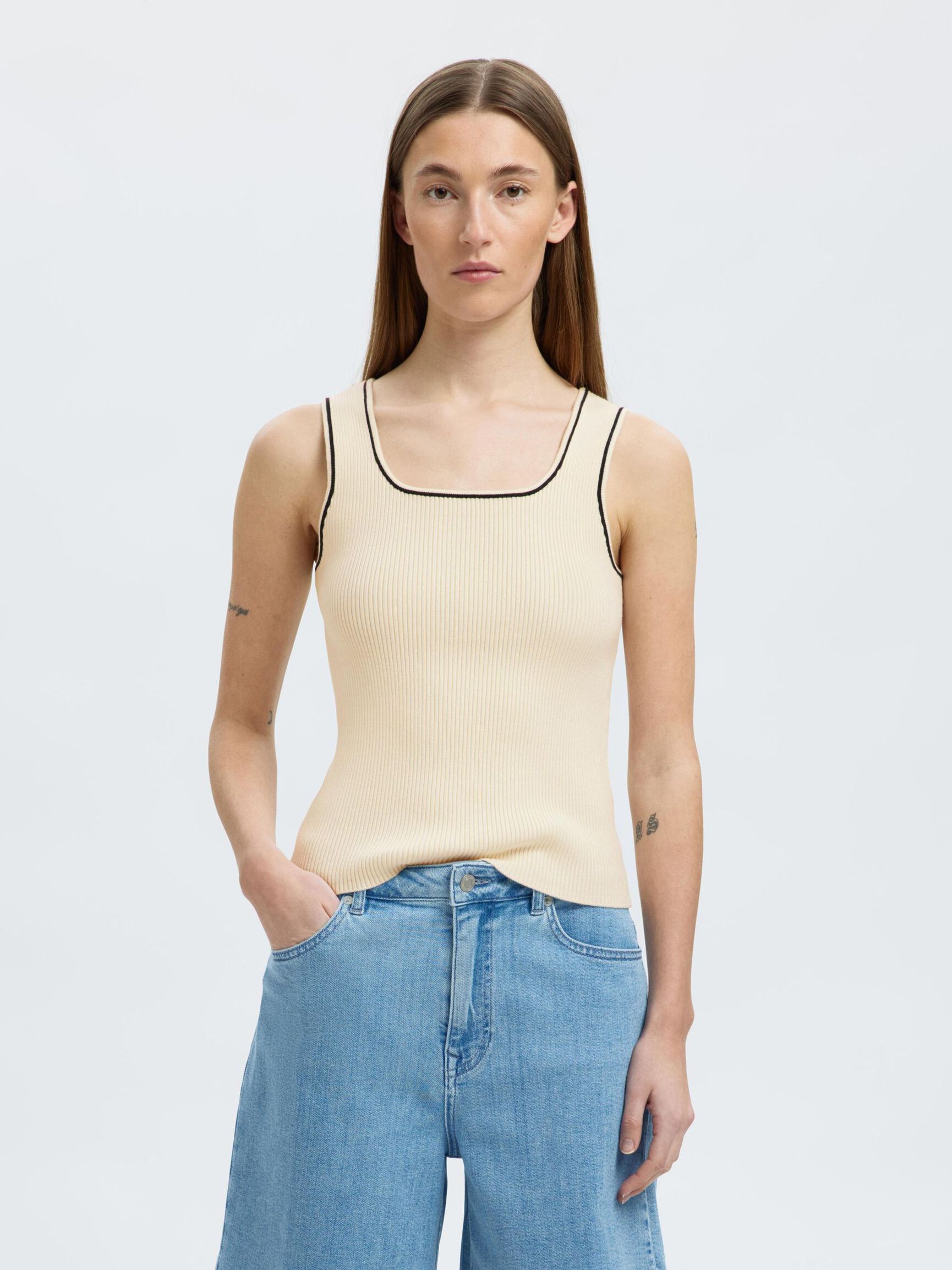 SLEEVELESS KNITTED TOP, Snow White, highres
