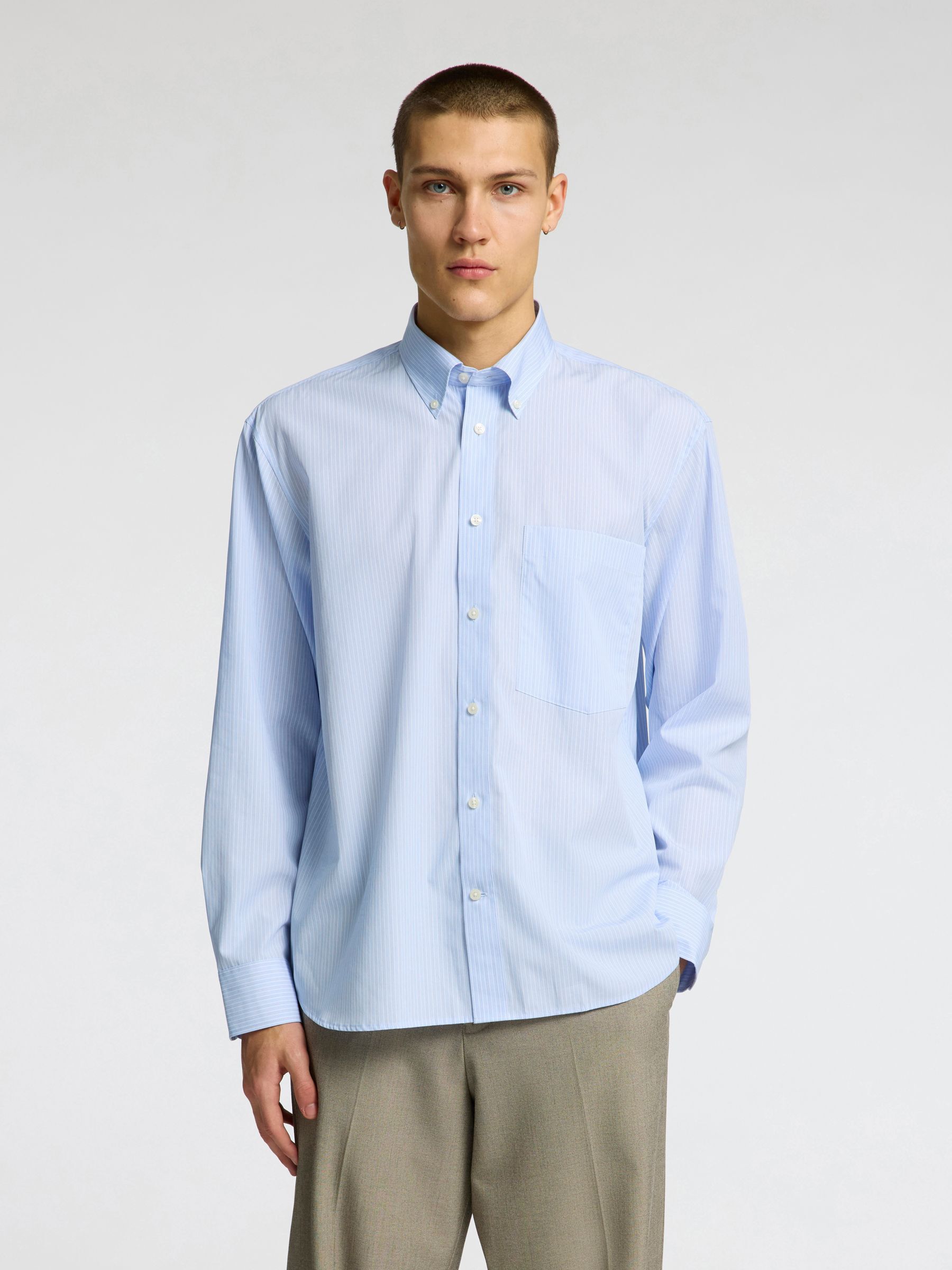 RELAXED FIT BUTTON-DOWN SHIRT, Cashmere Blue, highres