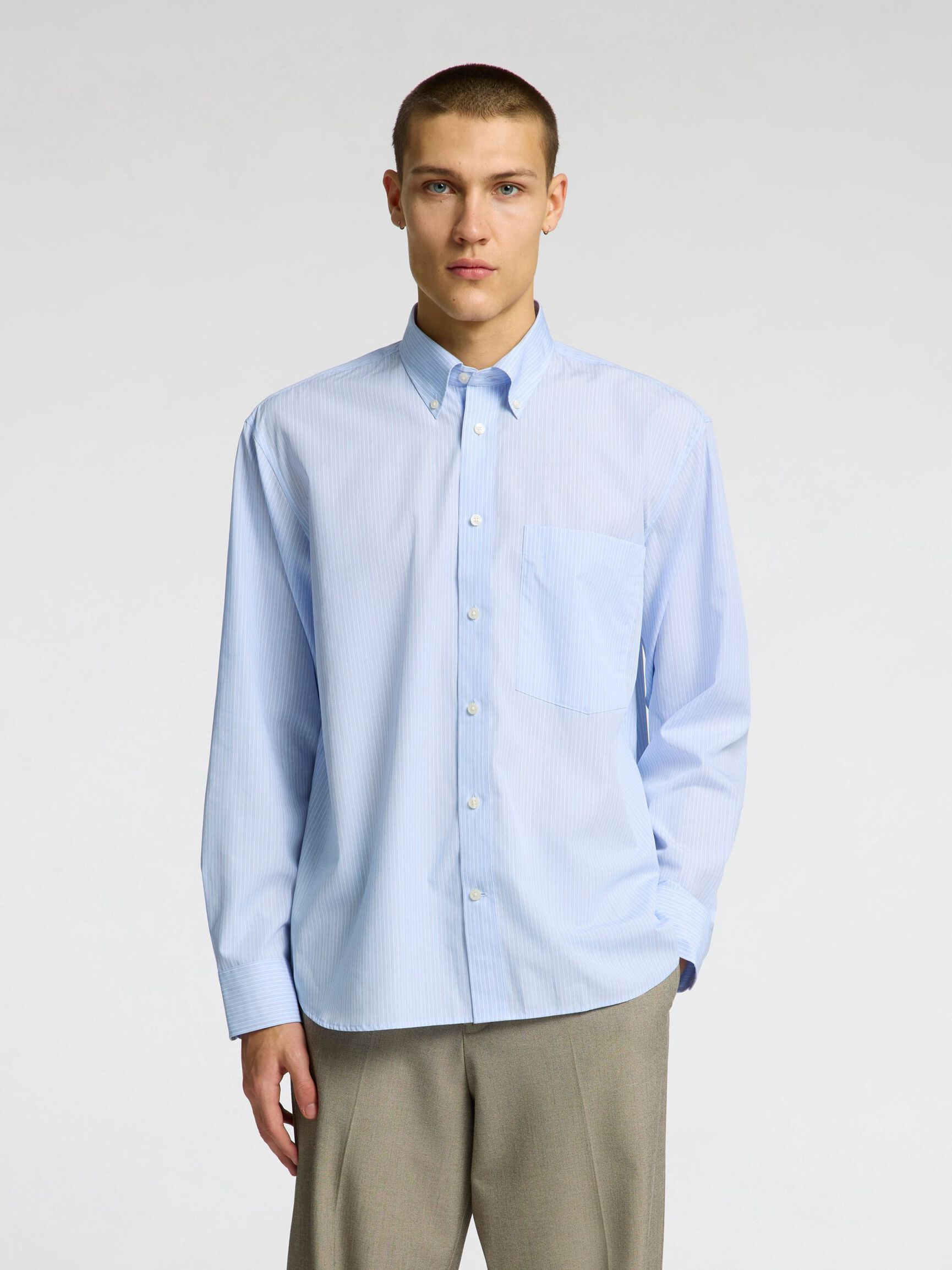 RELAXED FIT BUTTON-DOWN SHIRT, Cashmere Blue, highres