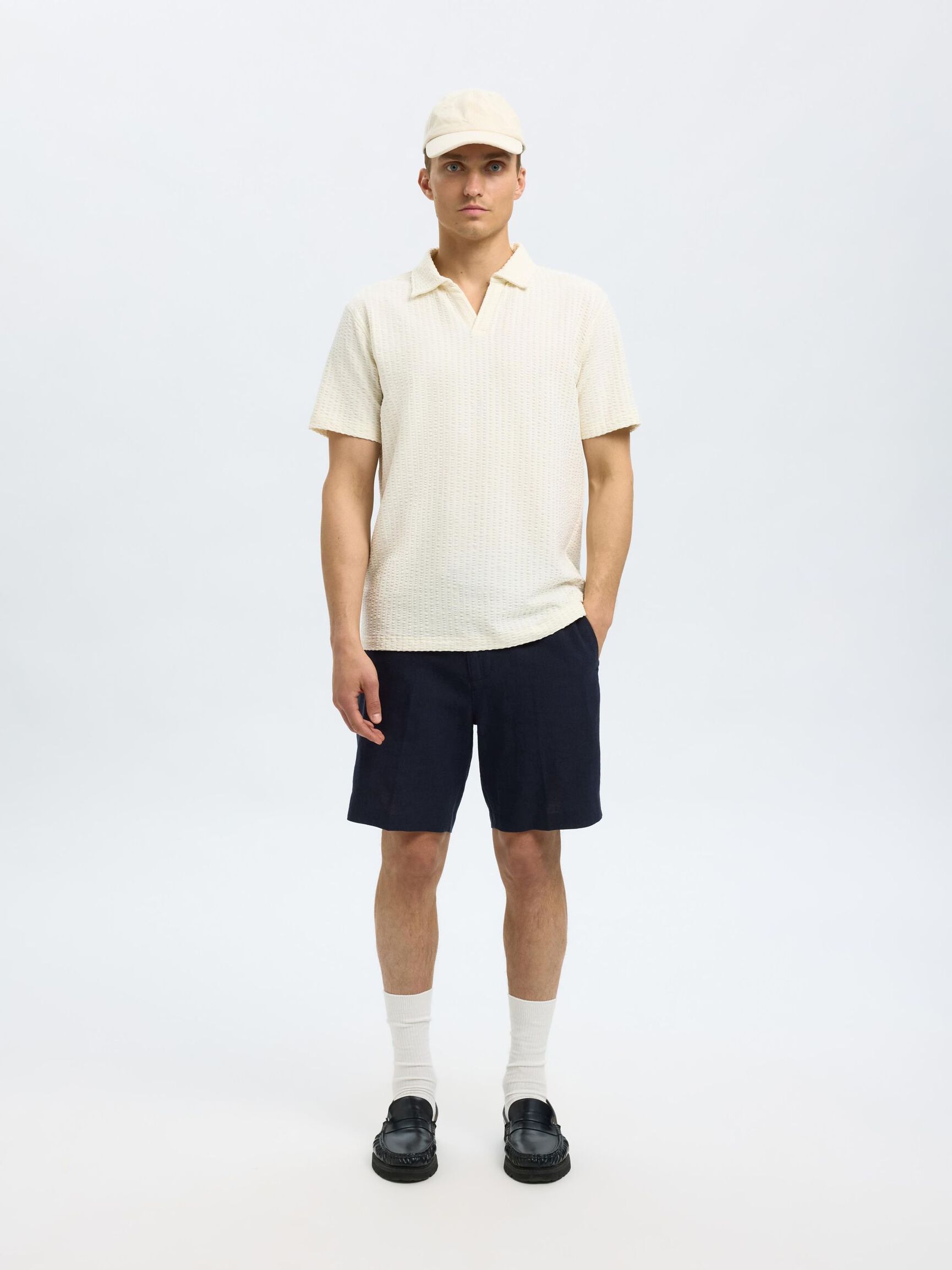 REGULAR FIT LINEN-BLEND SHORTS, Sky Captain, highres