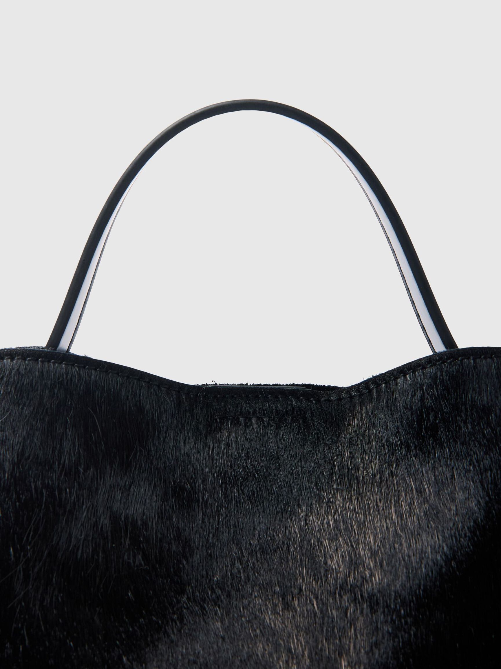 KLEINE RINDSLEDER TASCHE, Black, highres