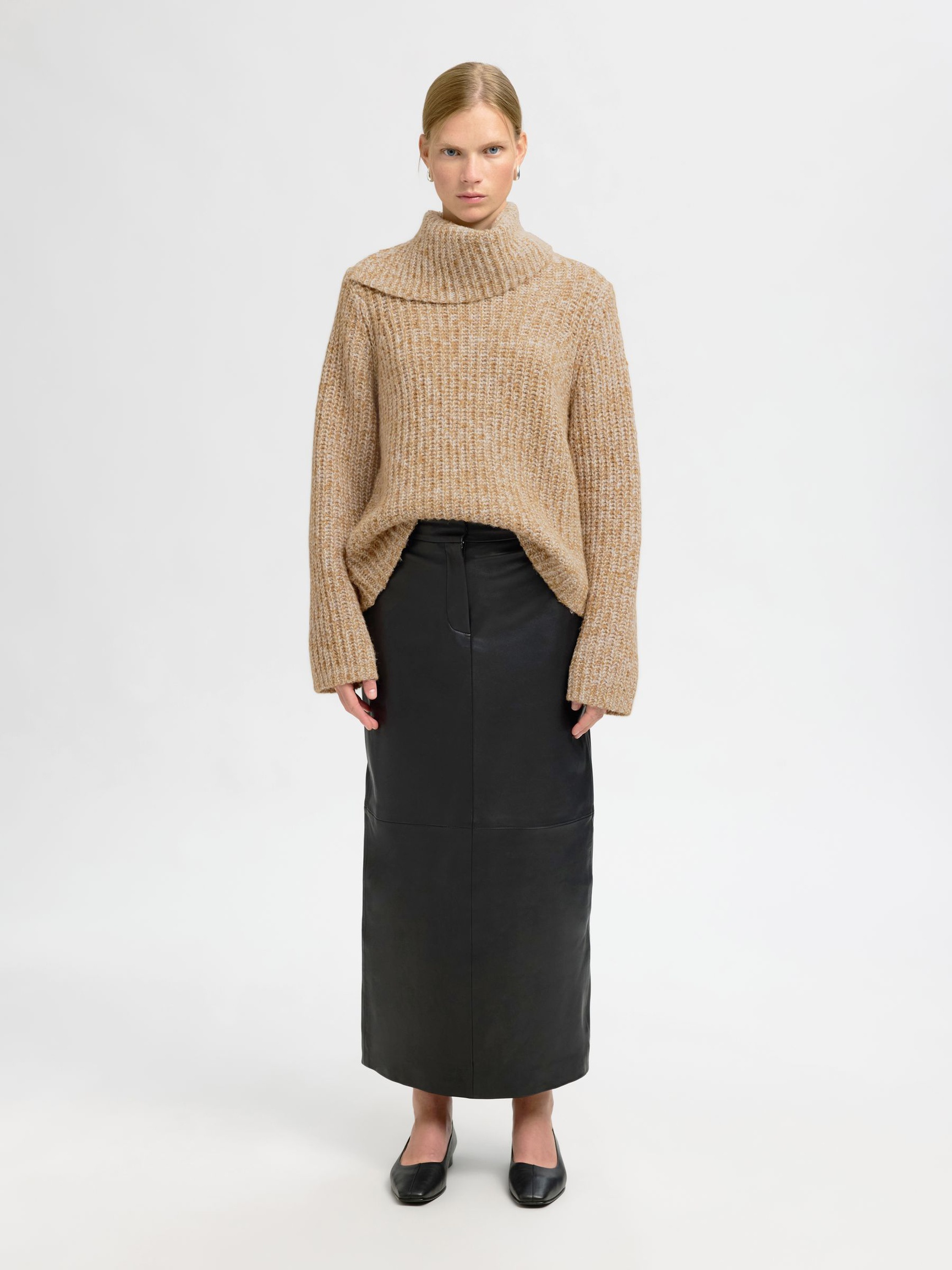 WOOL BLEND CHUNKY KNITTED JUMPER, Golden Brown, highres
