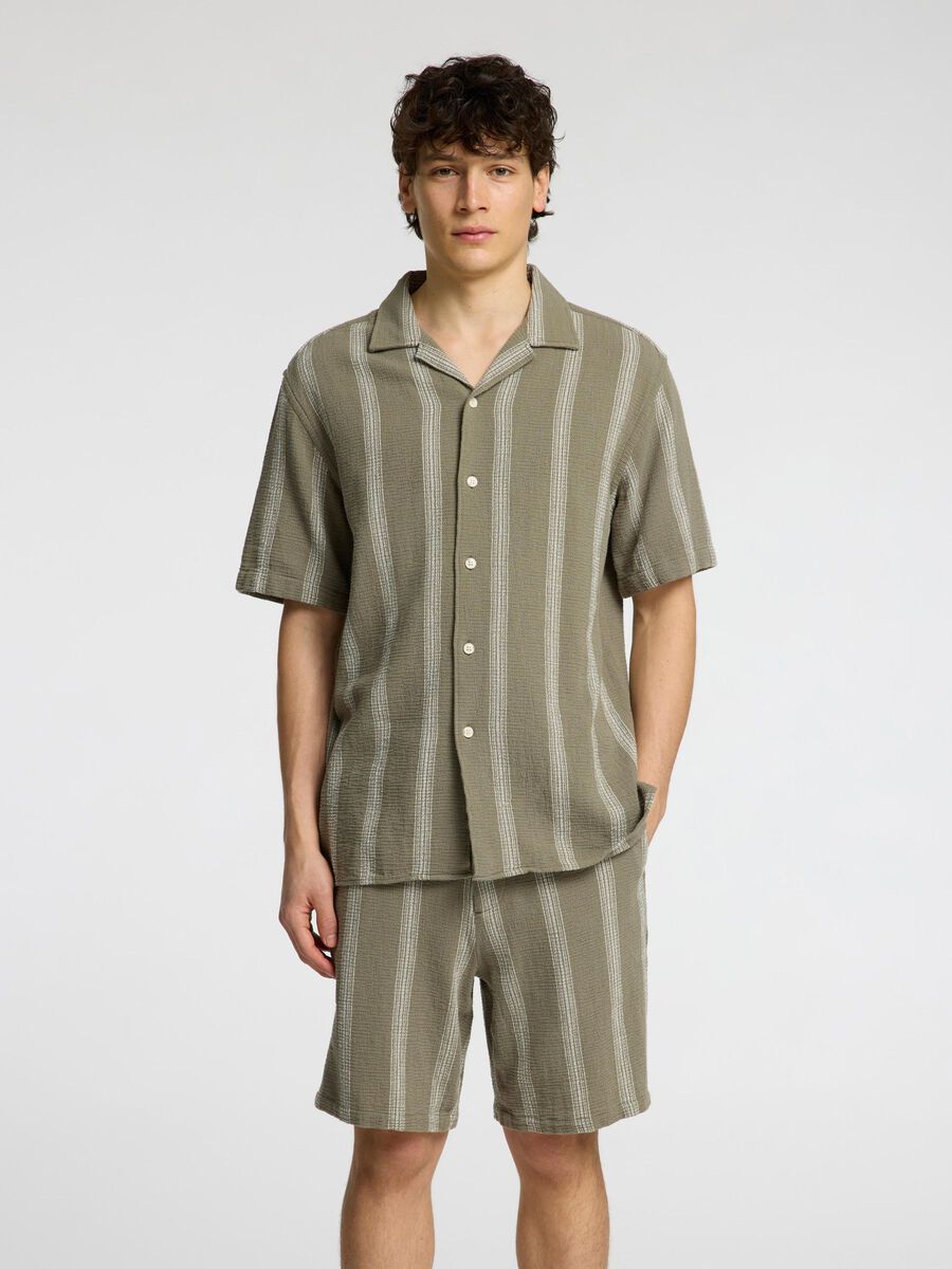 Selected COTTON SHORT SLEEVED SHIRT, Vetiver, highres - 16089552_Vetiver_1165893_003.jpg