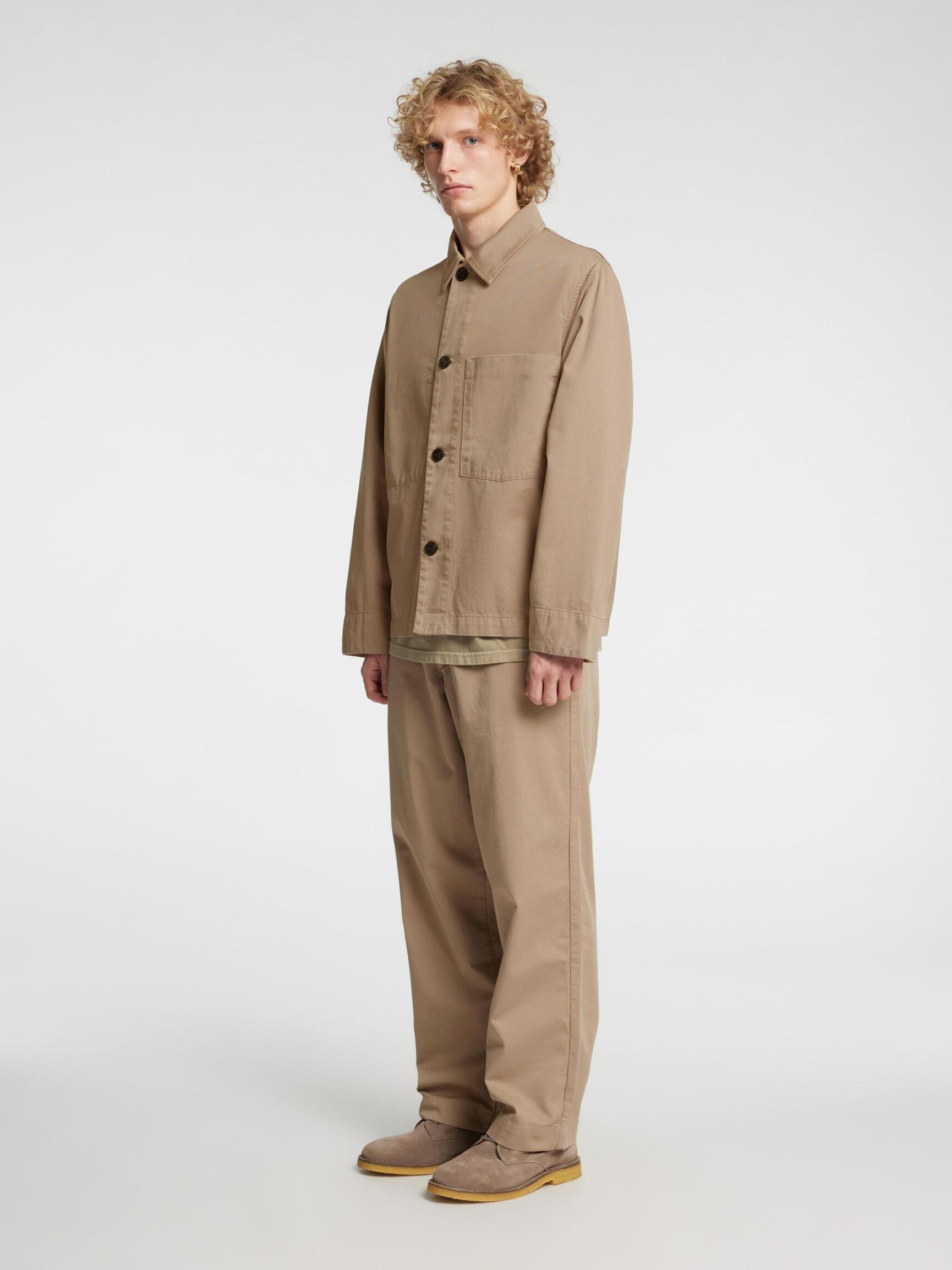 LÖS PASSFORM CHINOS, Weathered Teak, highres