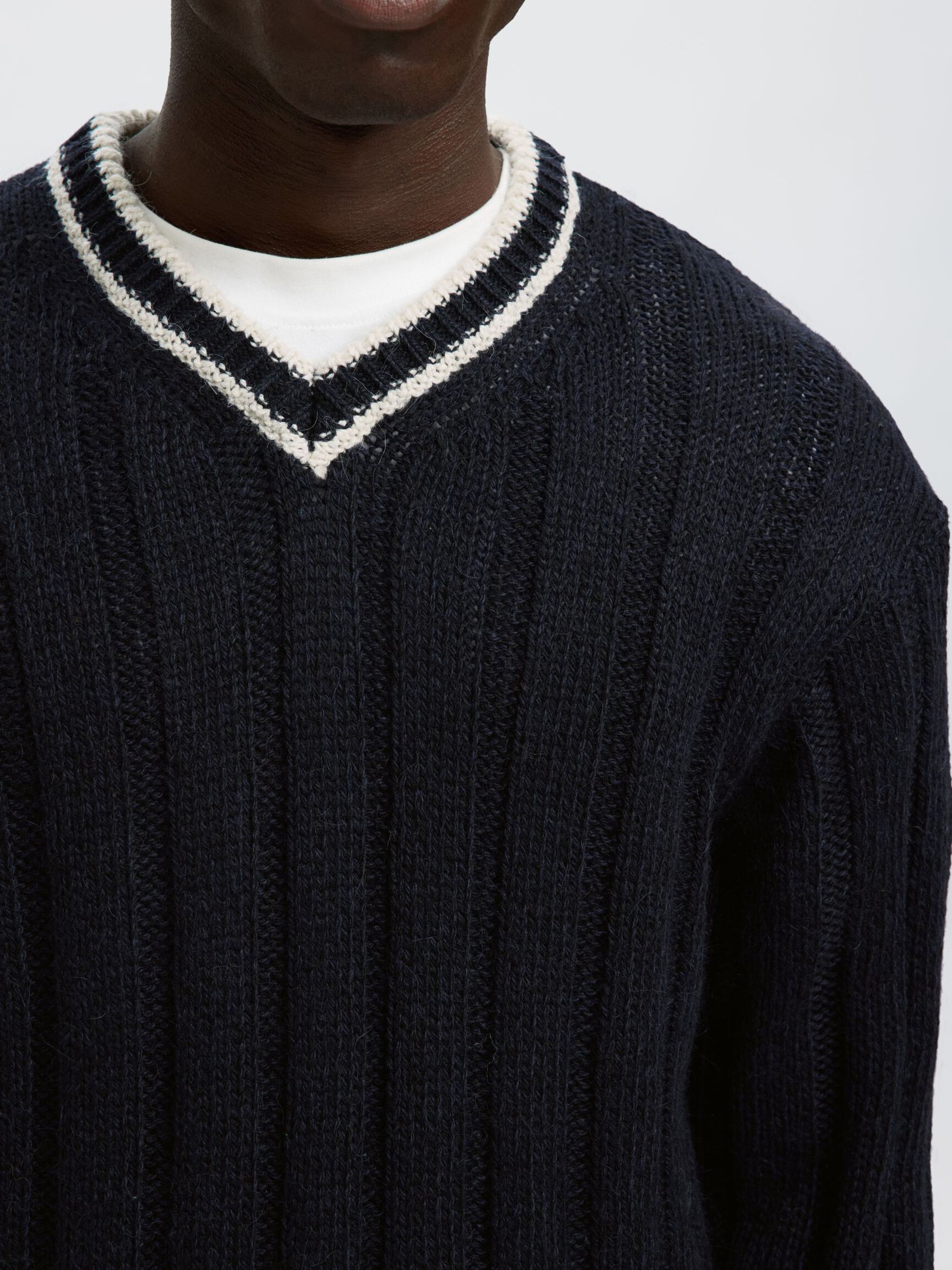 WOOL BLEND V-NECK JUMPER, Sky Captain, highres