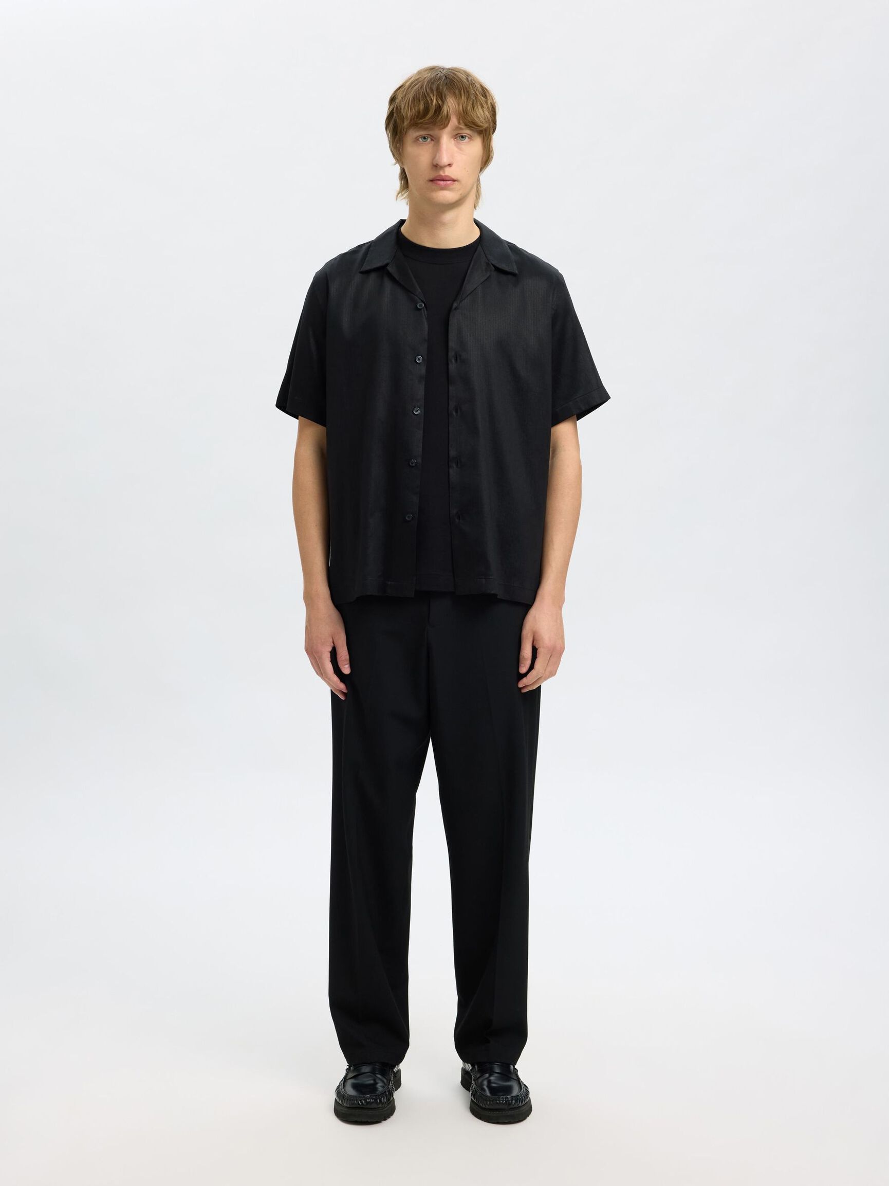 PRINTED SHORT SLEEVED SHIRT, Black, highres