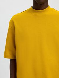 T-SHIRT, Gold Flake, highres