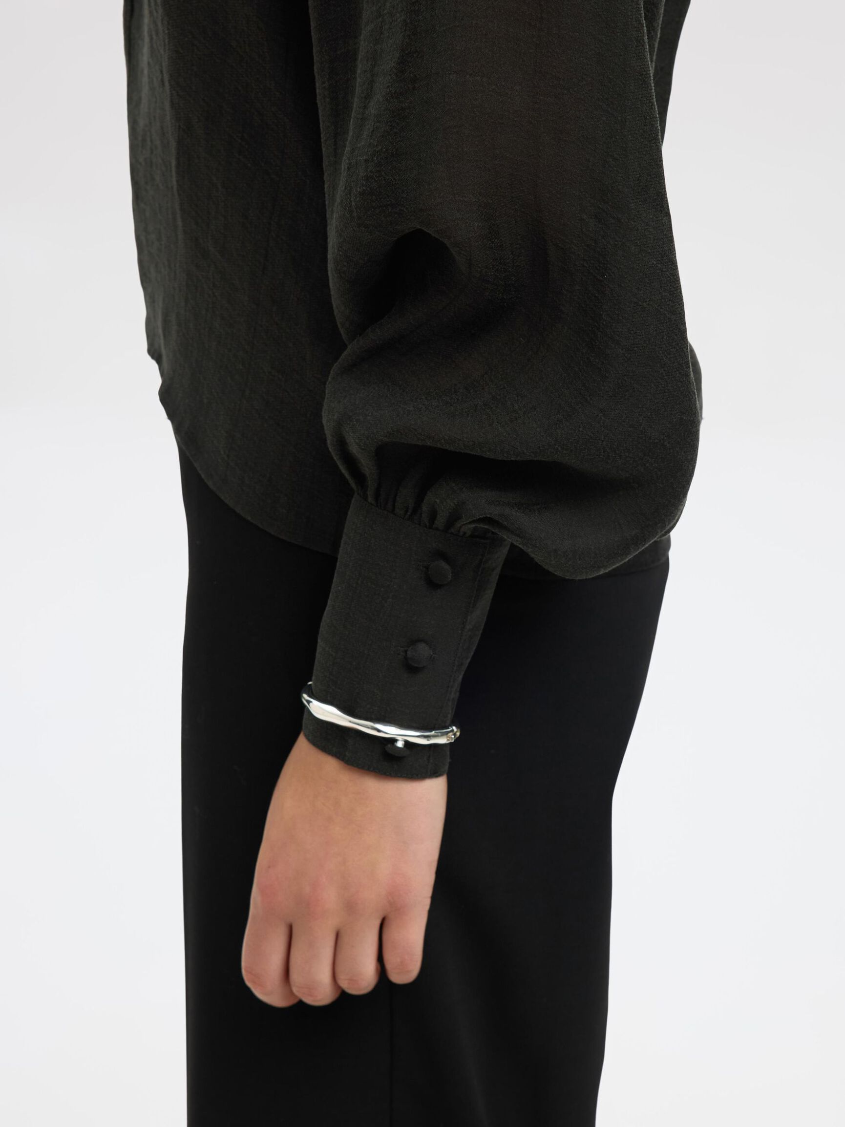 V-NECK LONG SLEEVED BLOUSE, Black, highres