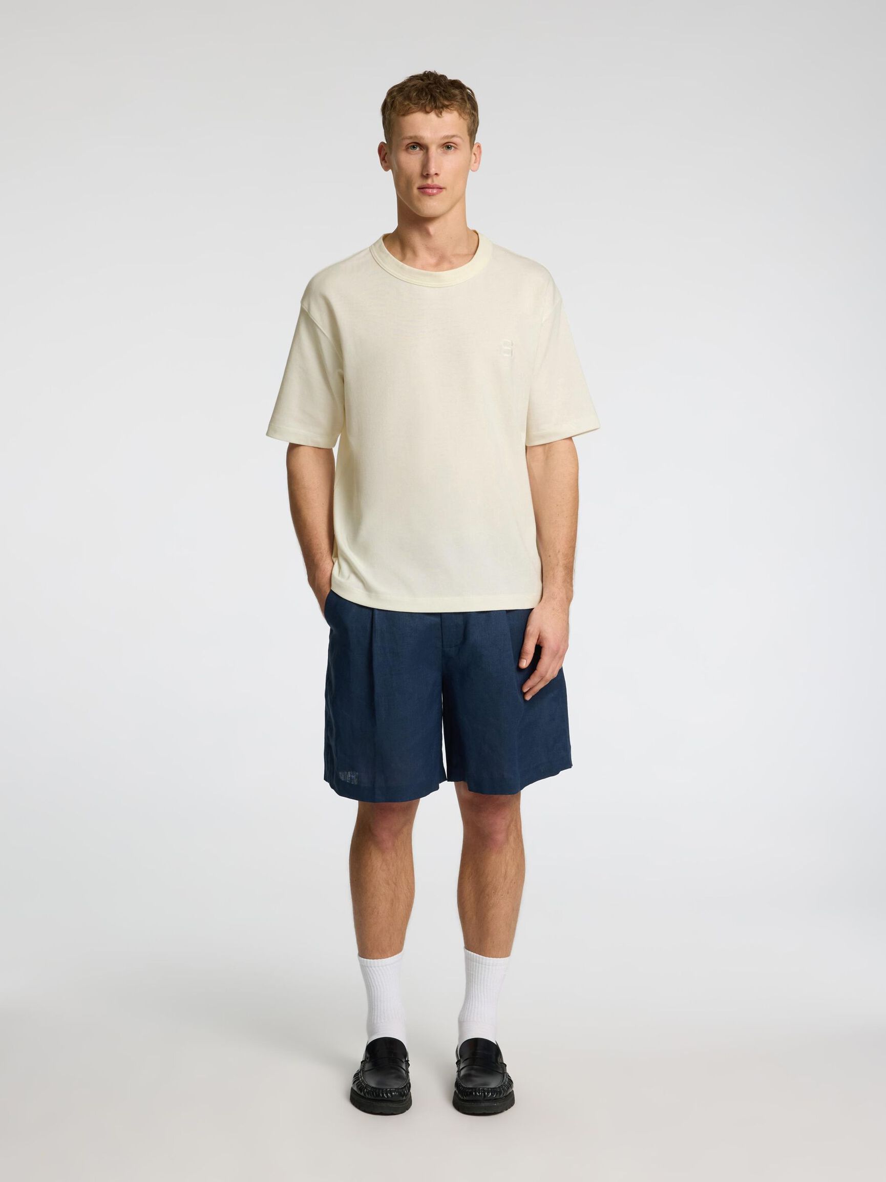 CORTE RELAJADO CAMISETA DE CUELLO REDONDO, Egret, highres