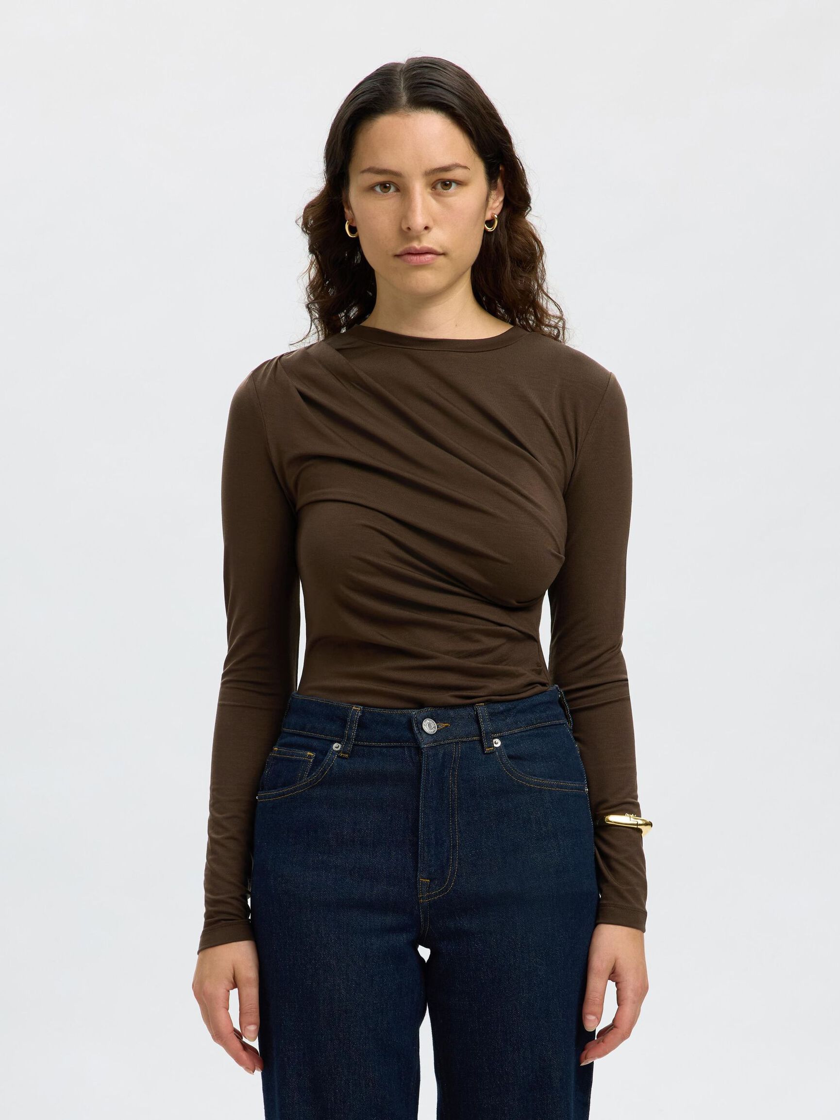 DRAPED LONG SLEEVED TOP, Delicioso, highres