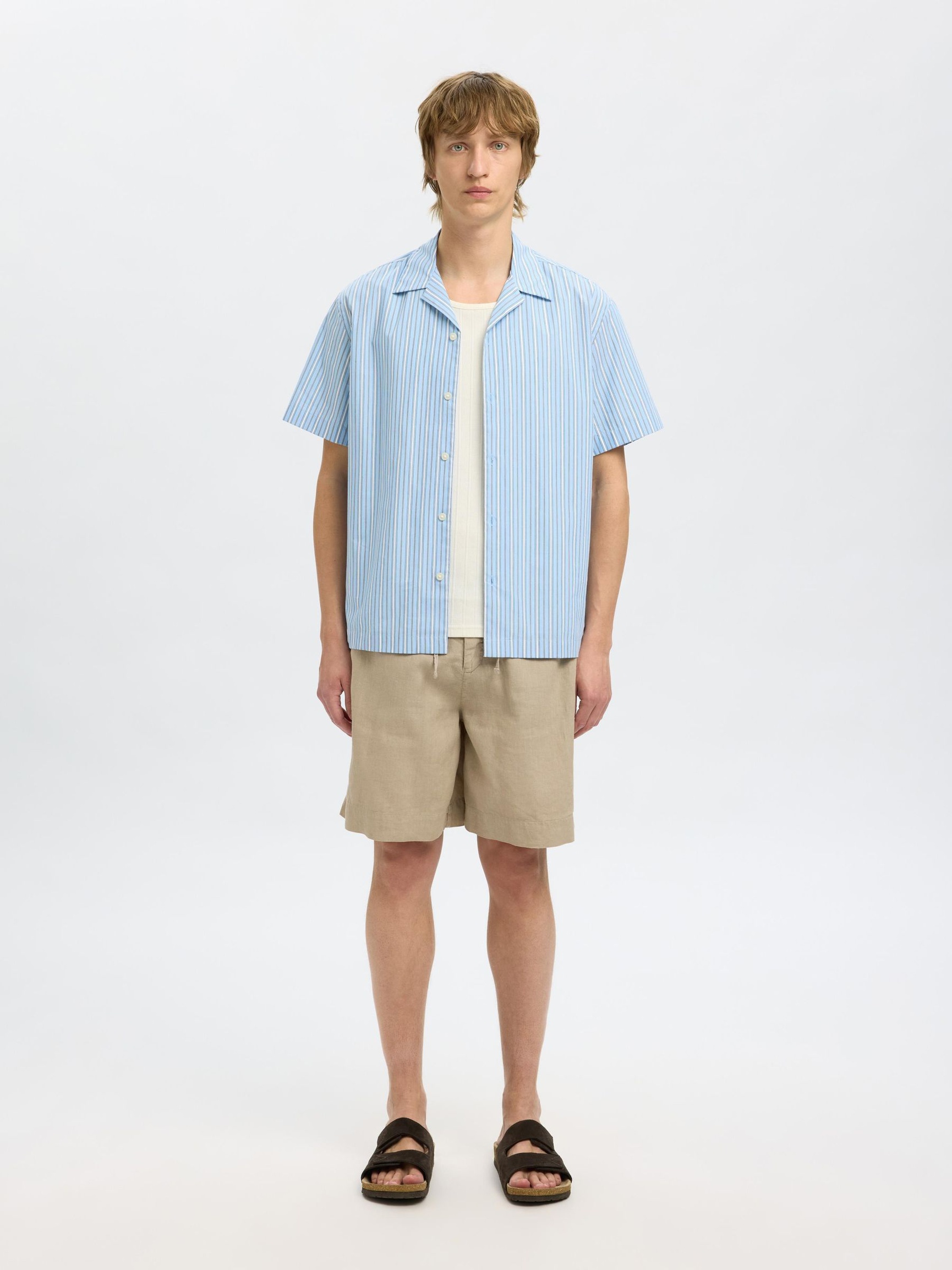 LOOSE FIT LINEN-BLEND SHORTS, Pure Cashmere, highres