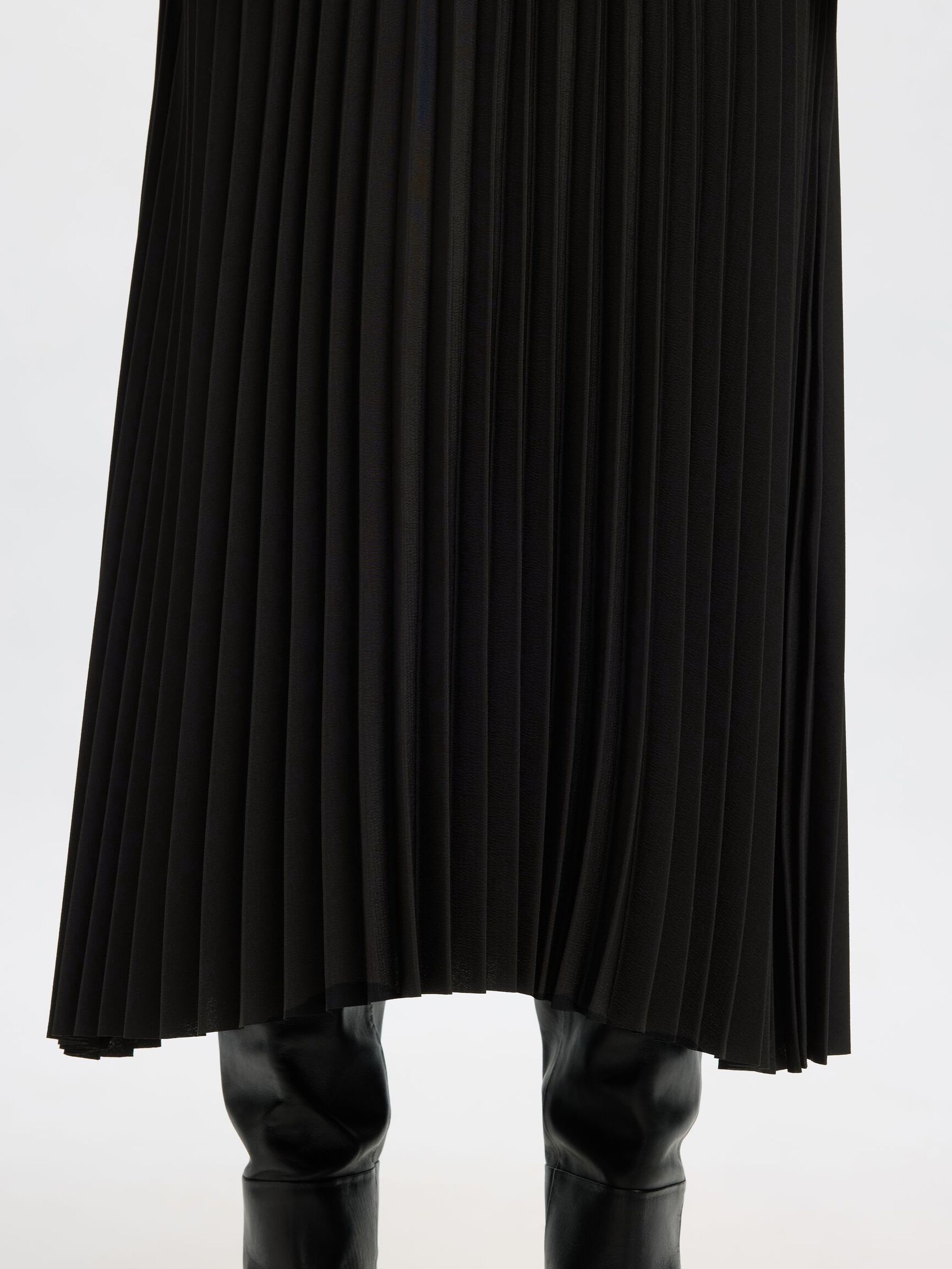 PLEATED MIDI SKIRT, Black, highres