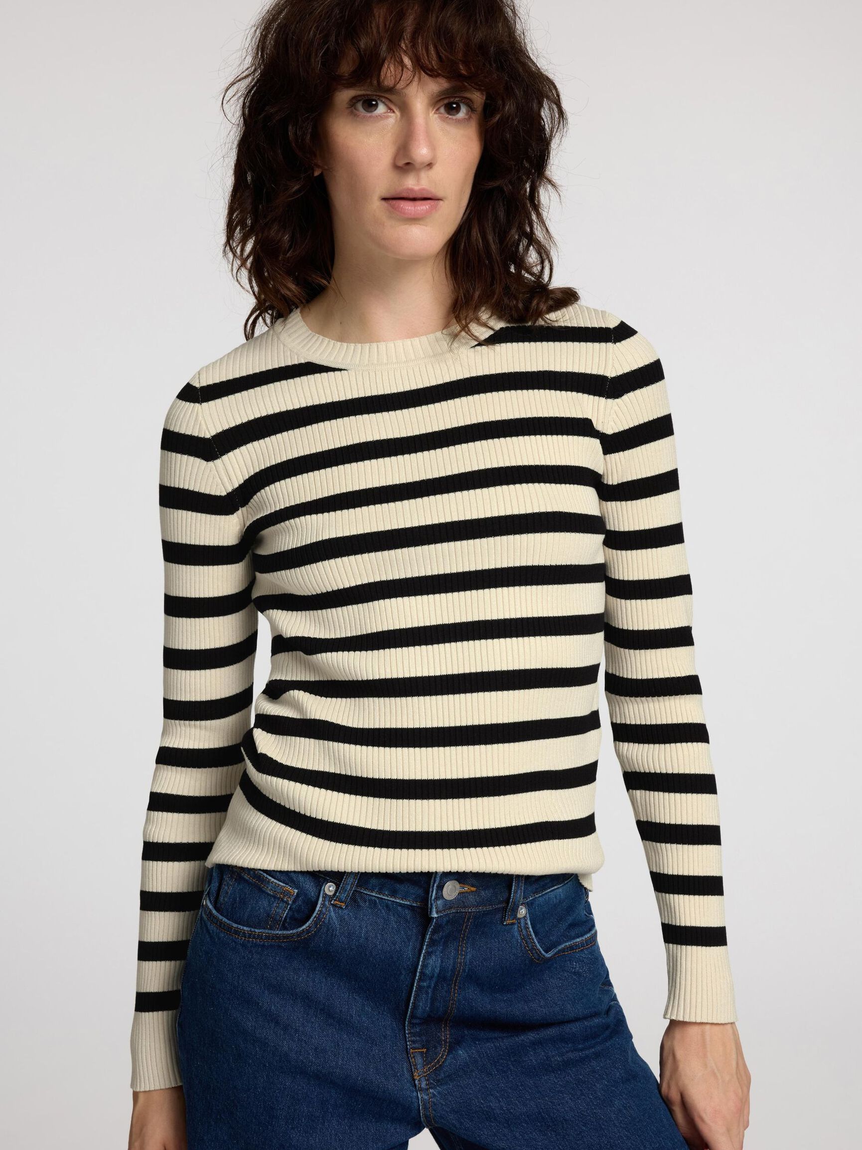 VISCOSE BLEND KNITTED TOP, Birch, highres