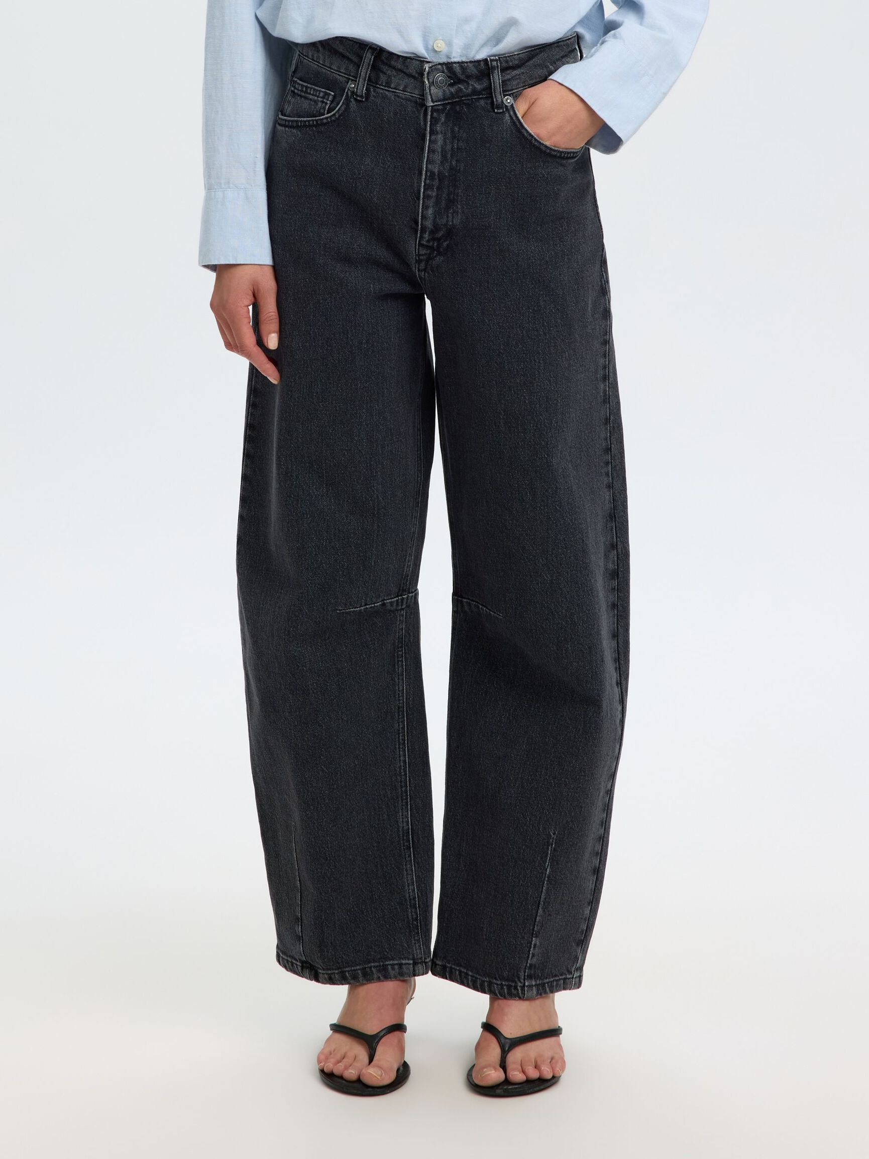 MID-WAIST BARREL FIT JEANS, Medium Grey Denim, highres