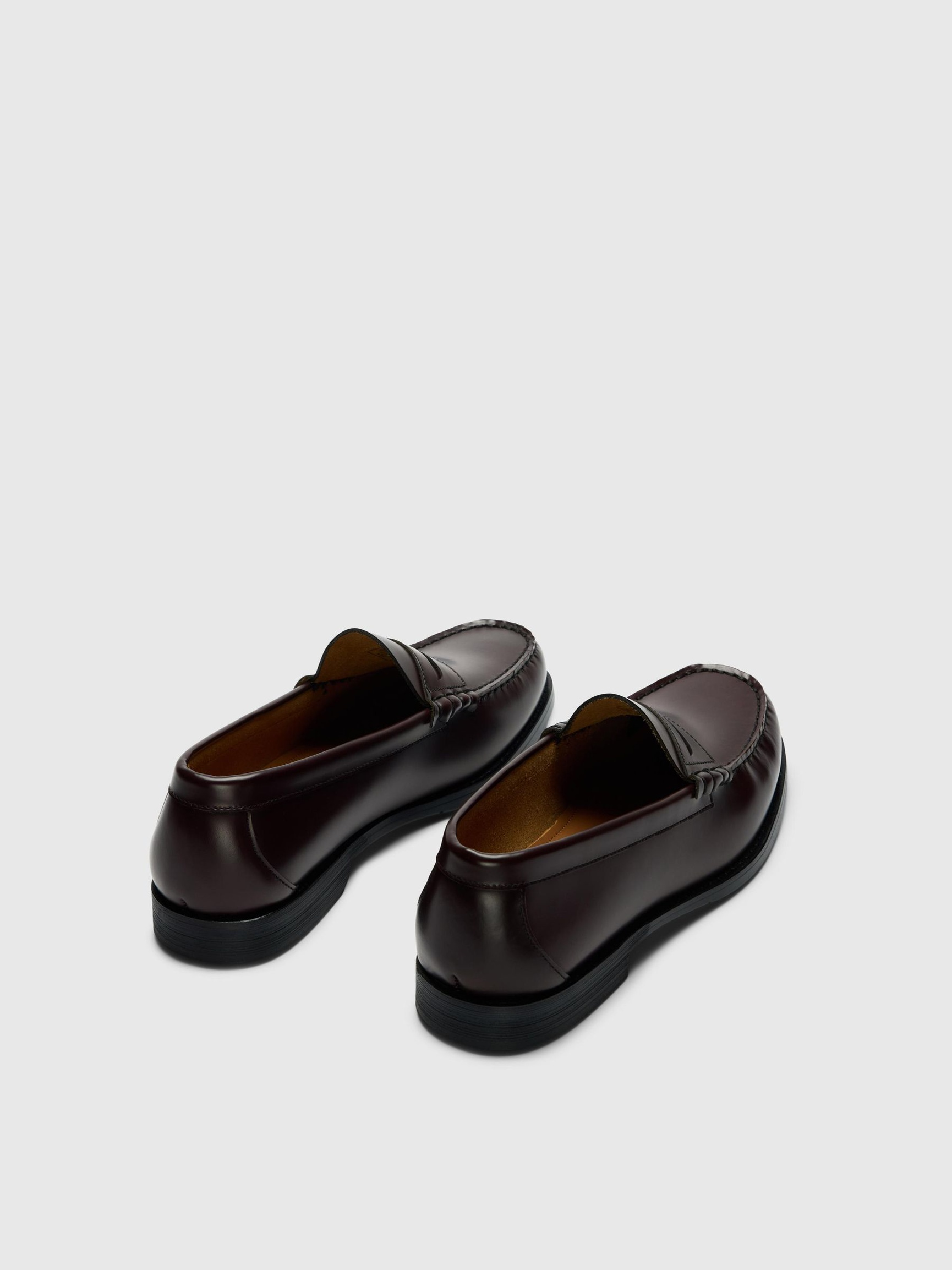 LEATHER LOAFERS, Winery, highres