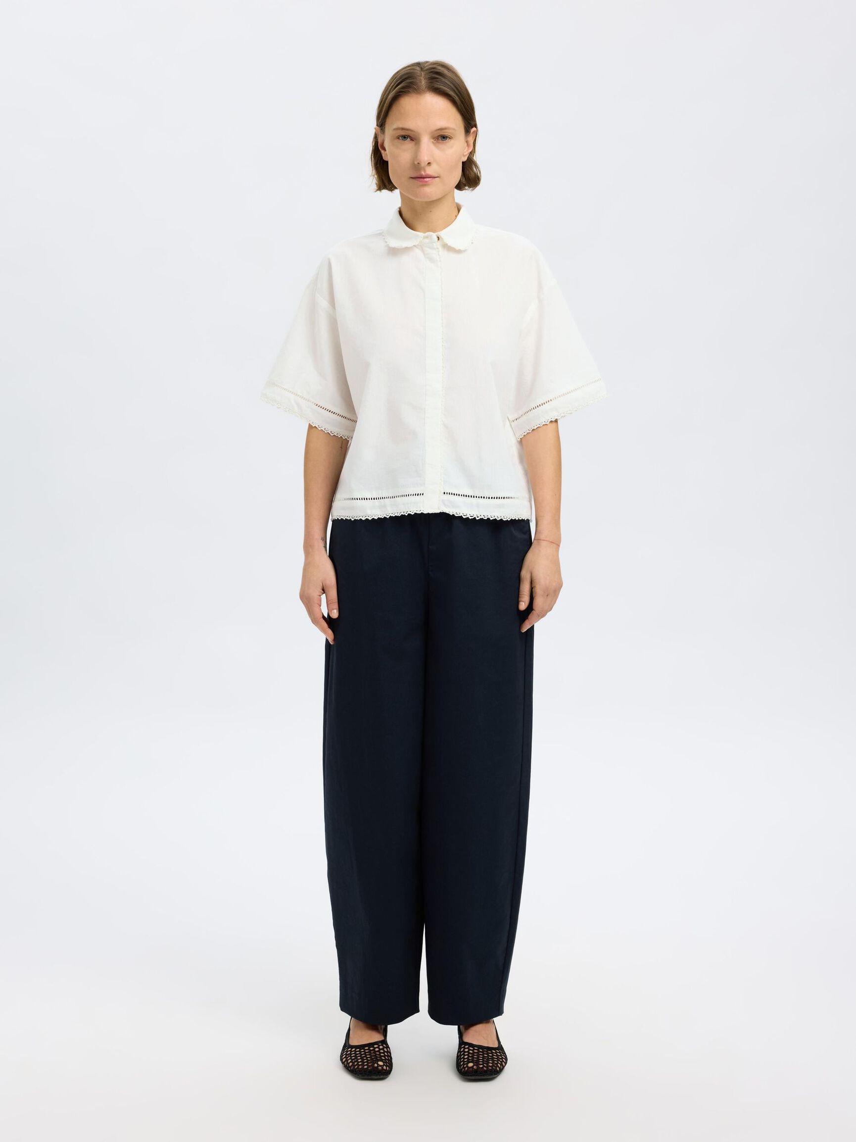 CROPPED SHORT SLEEVED SHIRT, Snow White, highres