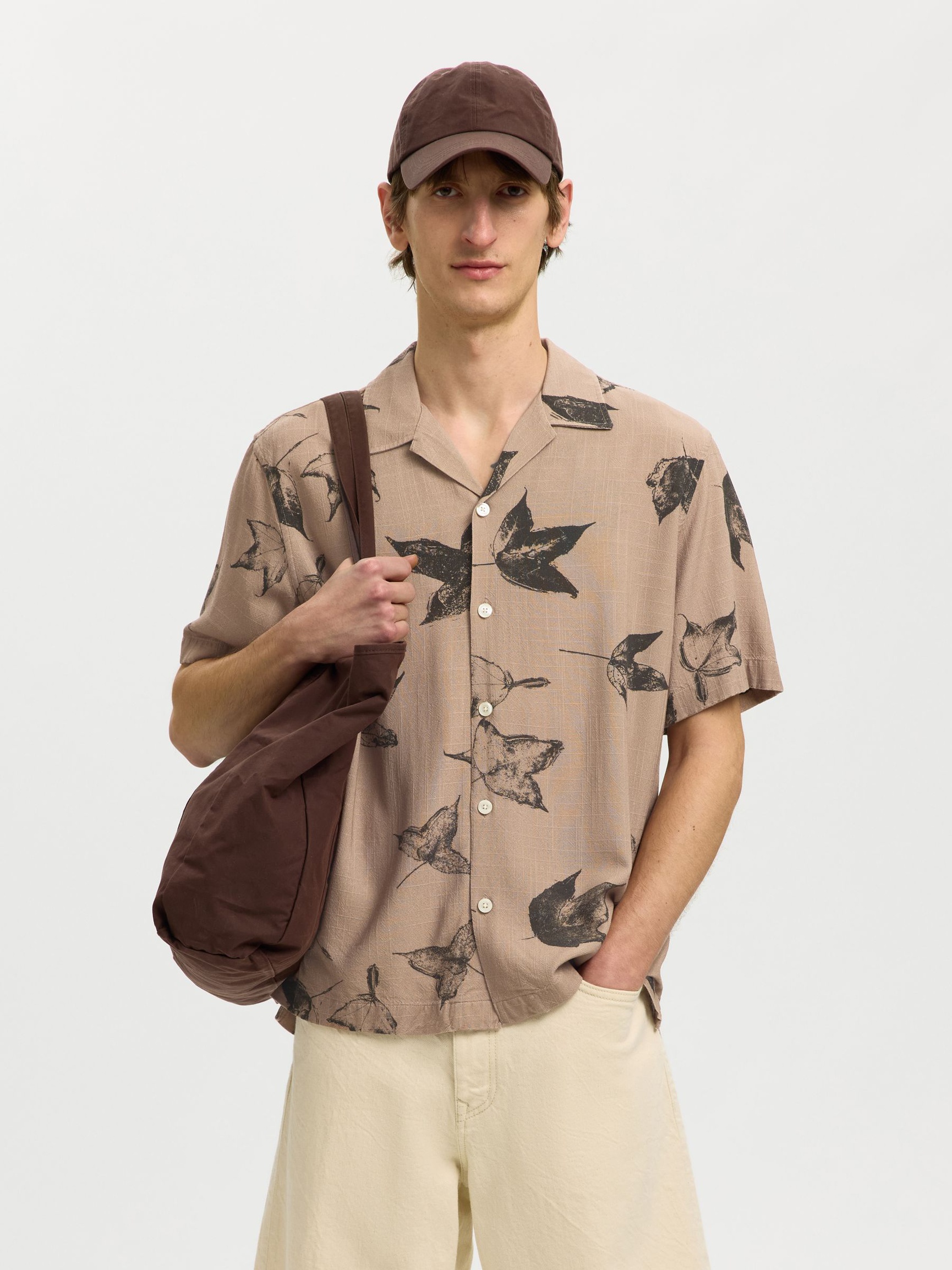 REGULAR FIT SHORT SLEEVED SHIRT, Bracken, highres
