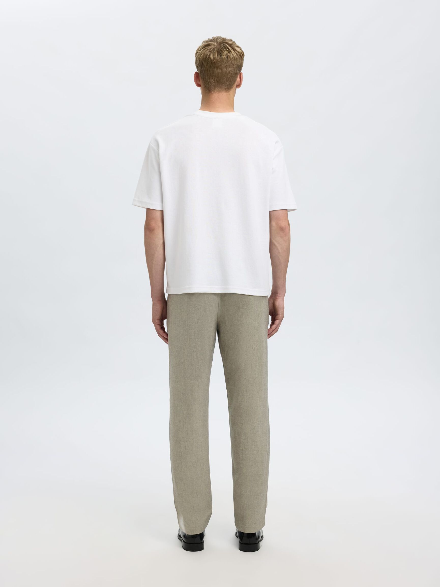 196 STRAIGHT FIT TROUSERS, Sand, highres