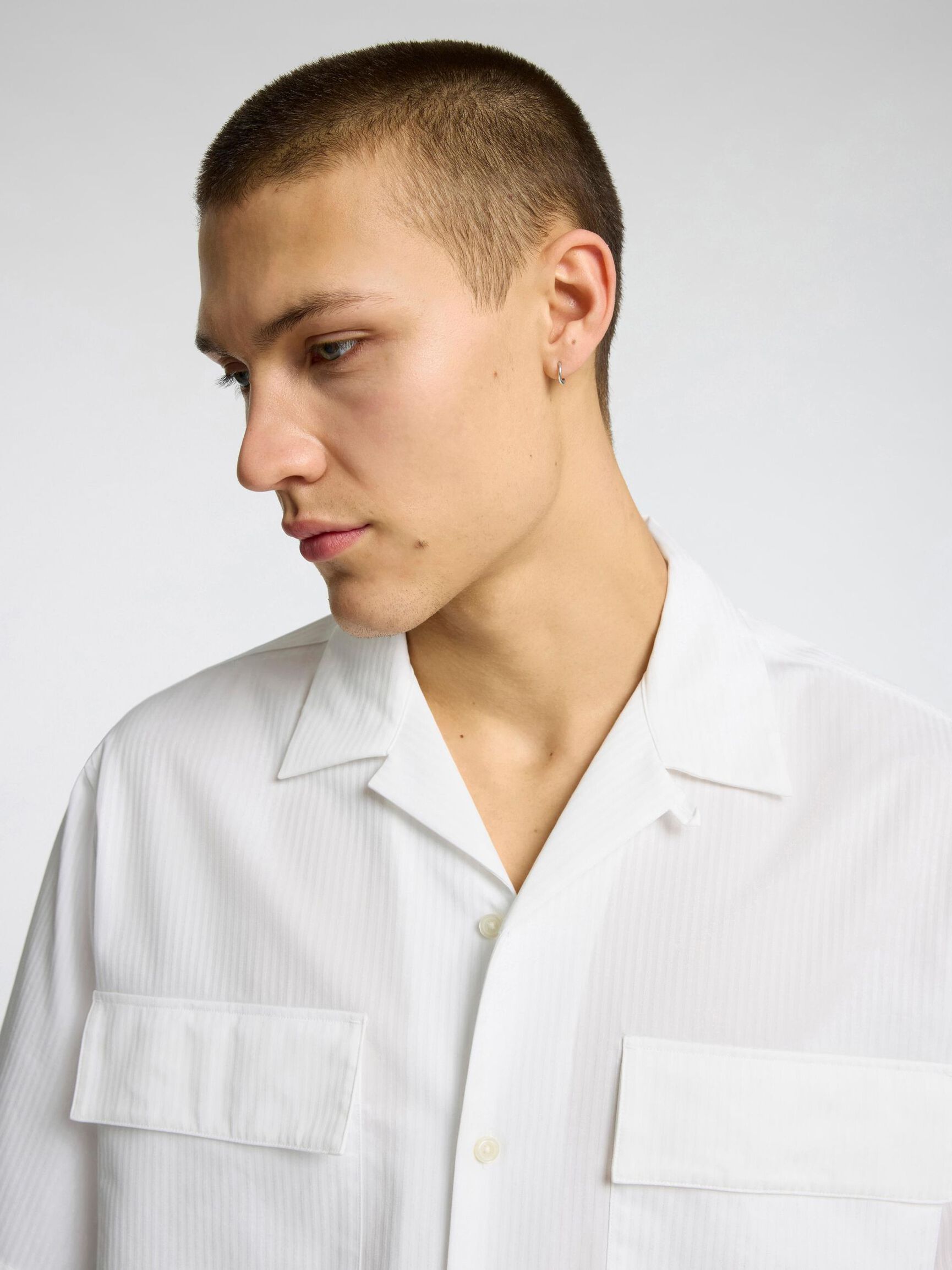 BOXY FIT SHORT SLEEVED SHIRT, White, highres