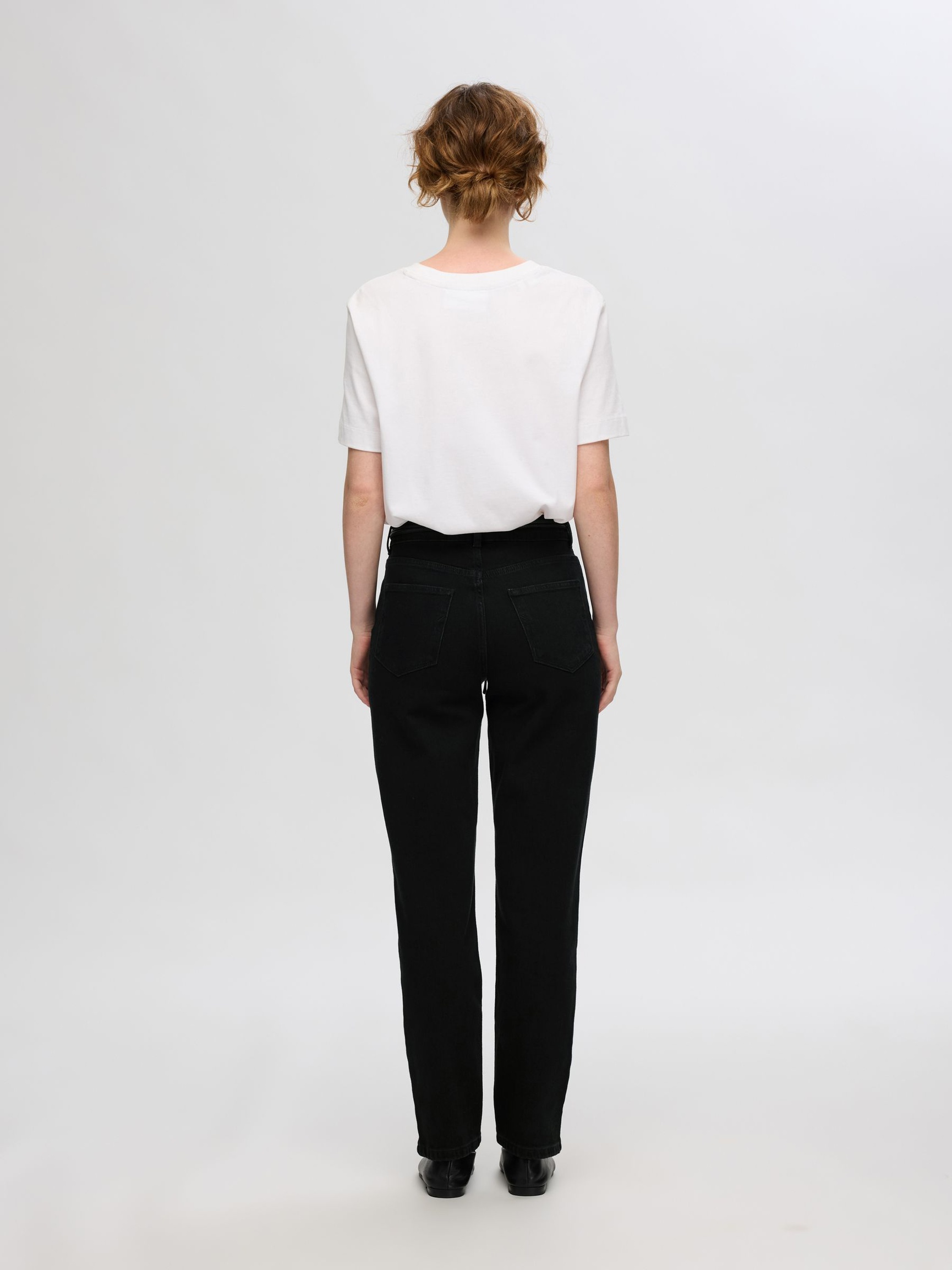 SCHWARZE STRAIGHT FIT JEANS, Black, highres