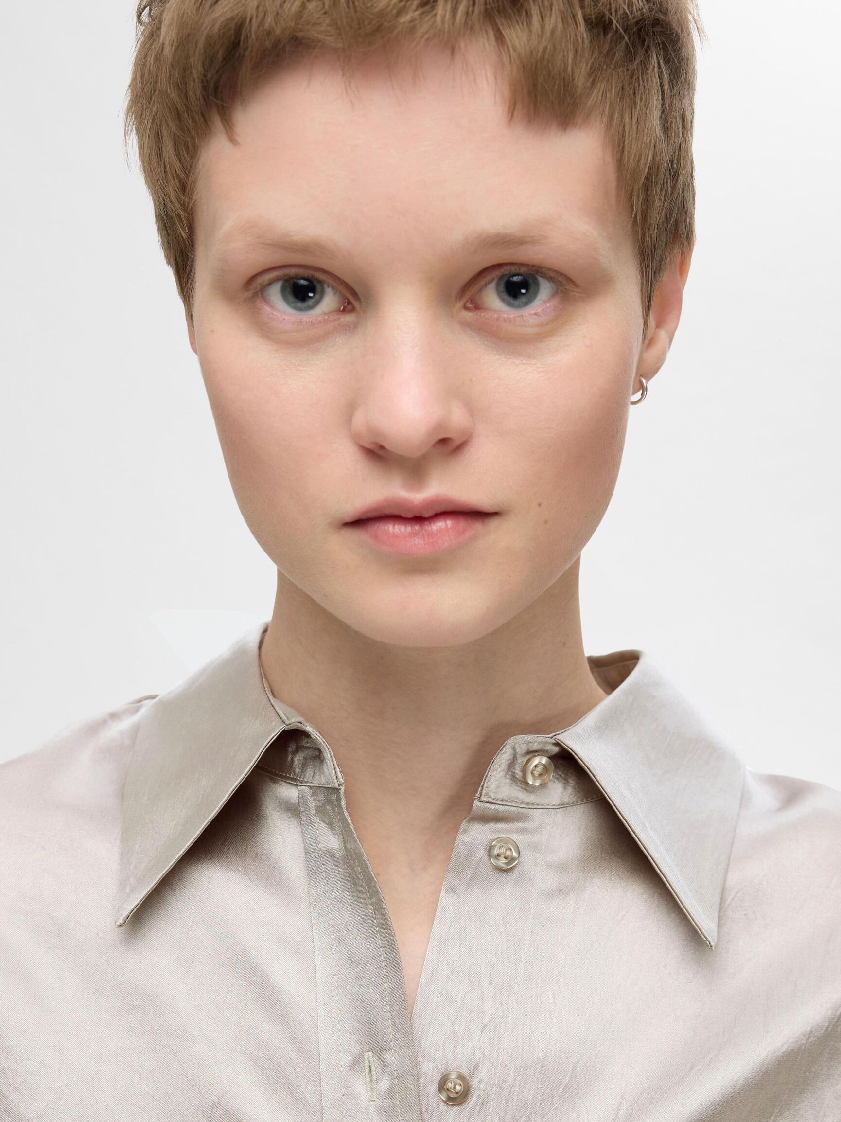 LANGE MOUWEN SATIJNEN BLOUSE, Dove, highres