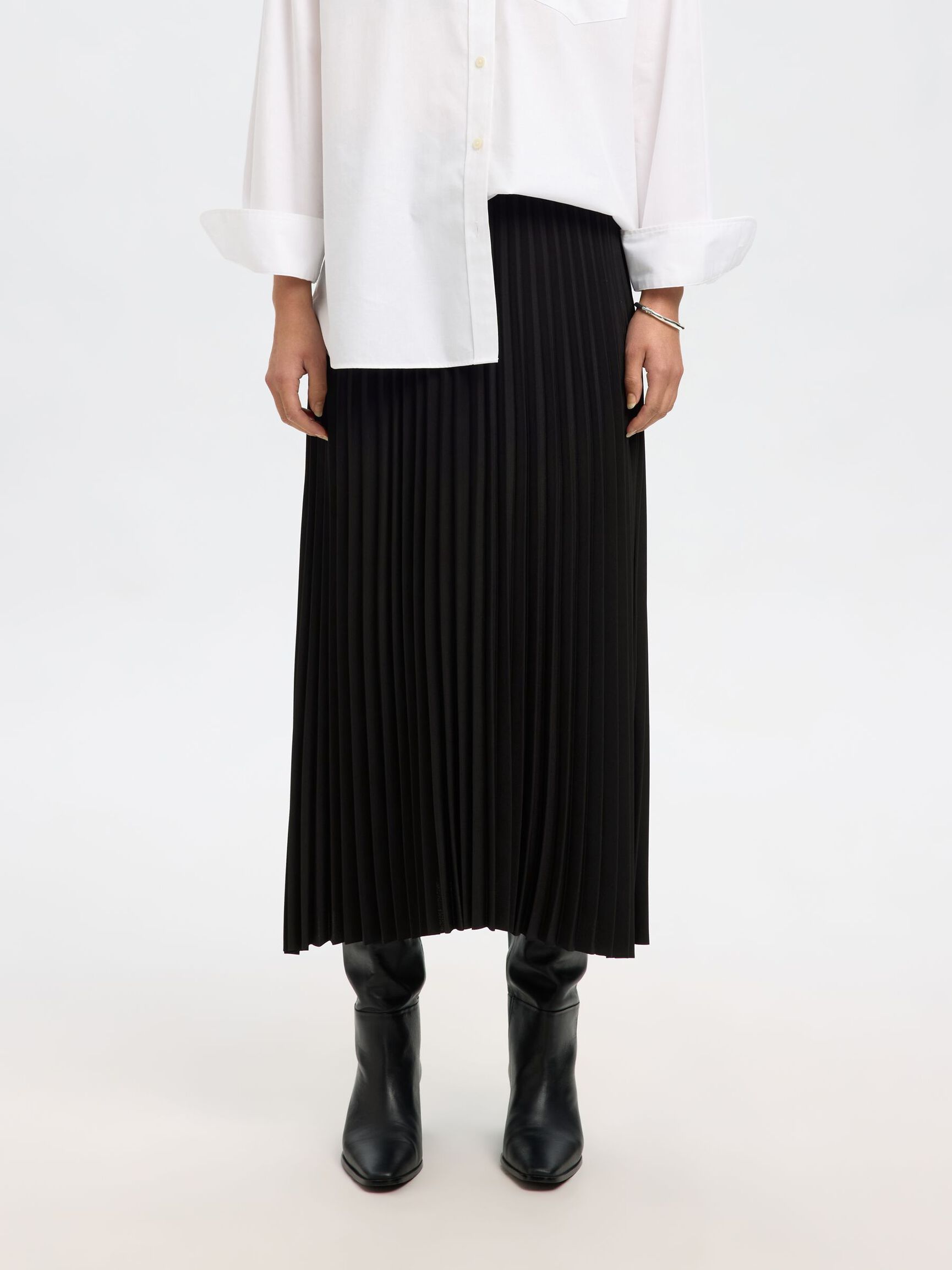 PLEATED MIDI SKIRT, Black, highres