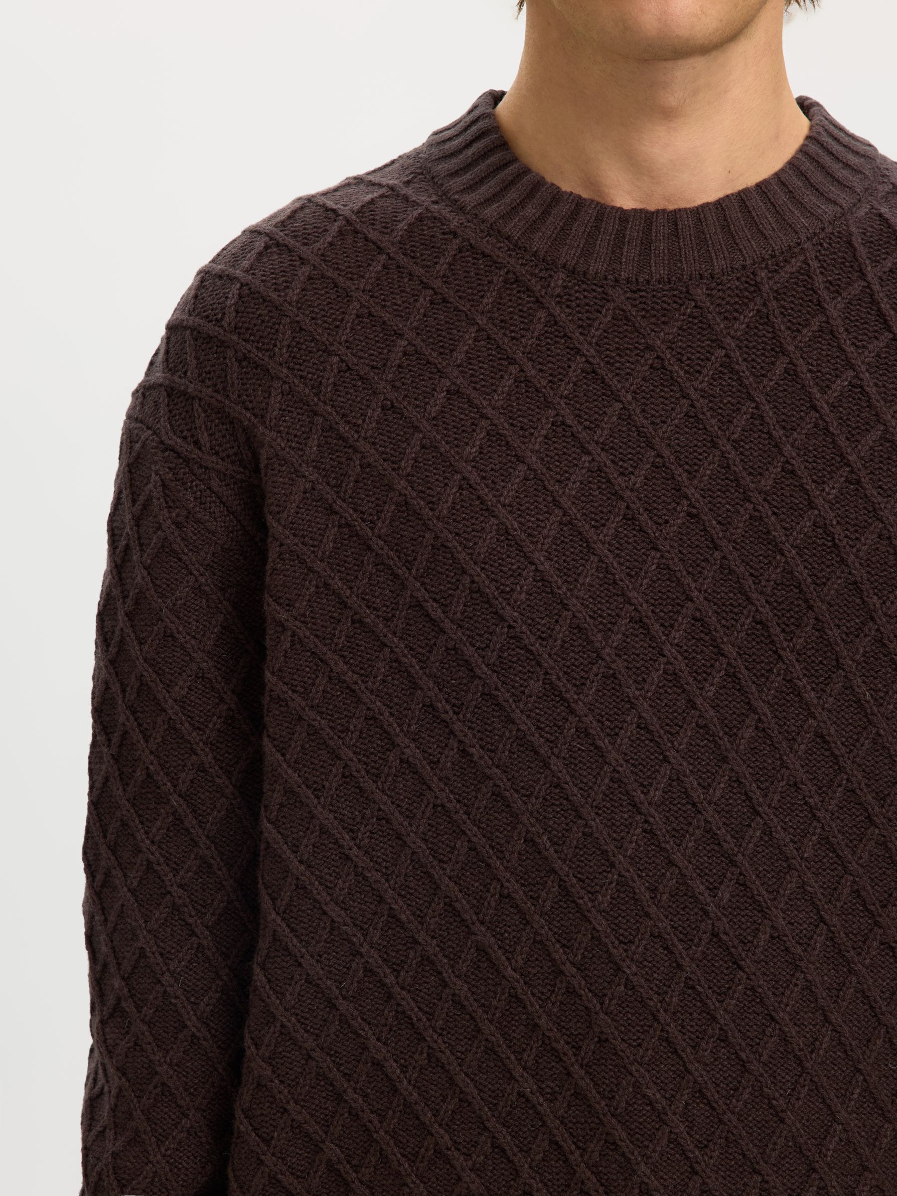 TEJIDO TEXTURIZADO JERSEY DE CUELLO REDONDO, Chocolate Torte, highres