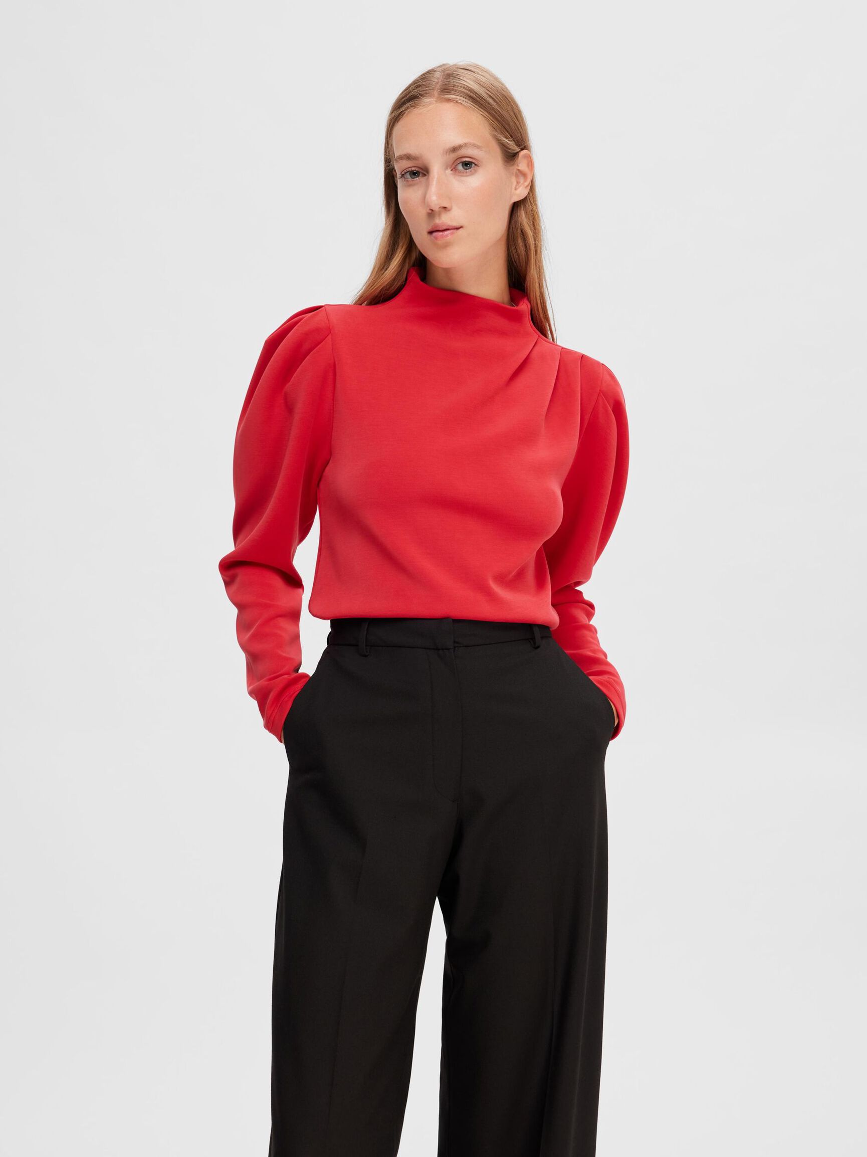 DRAPED TOP, Ski Patrol, highres