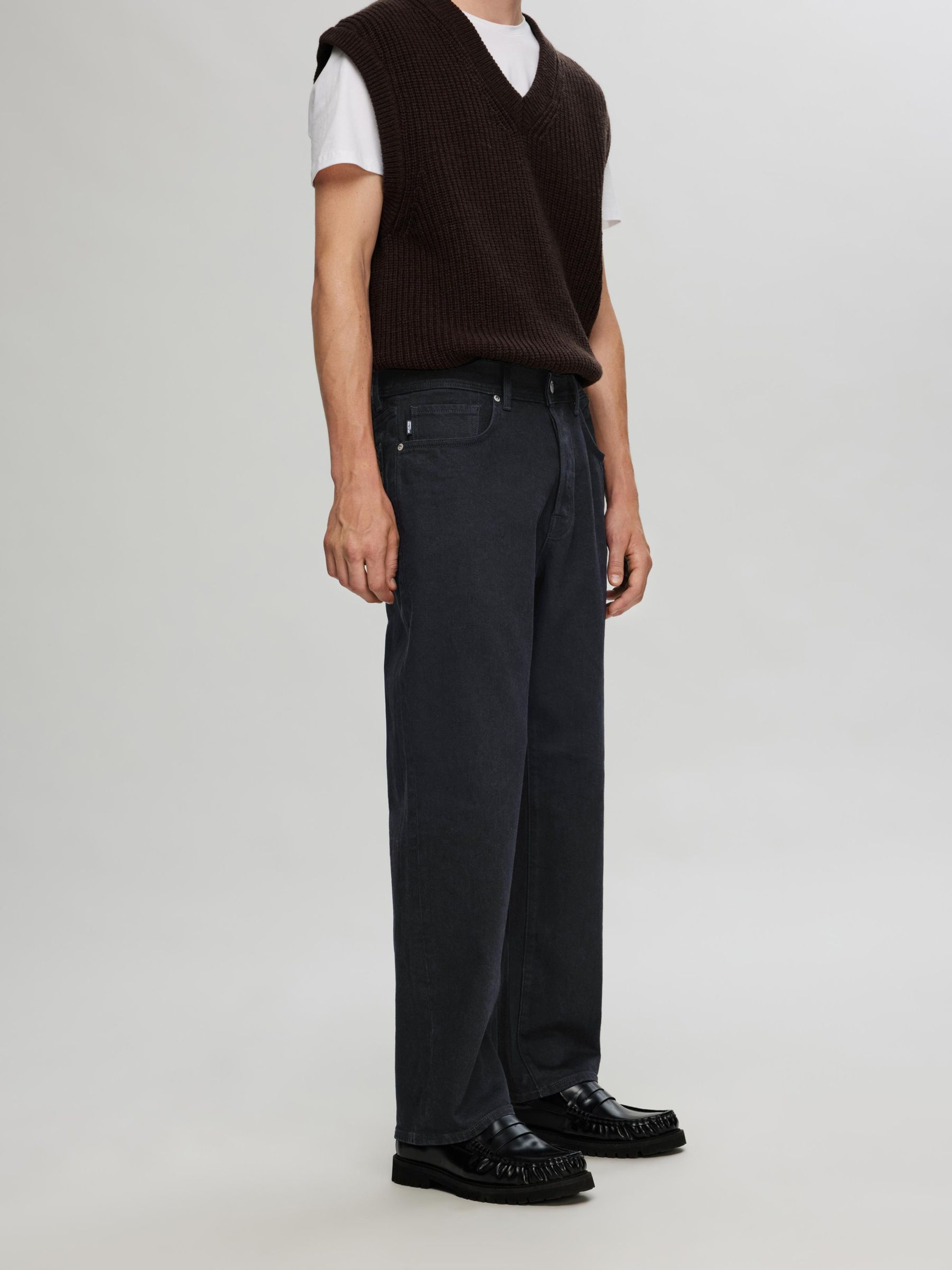220 LØS PASSFORM JEANS, Black Denim, highres