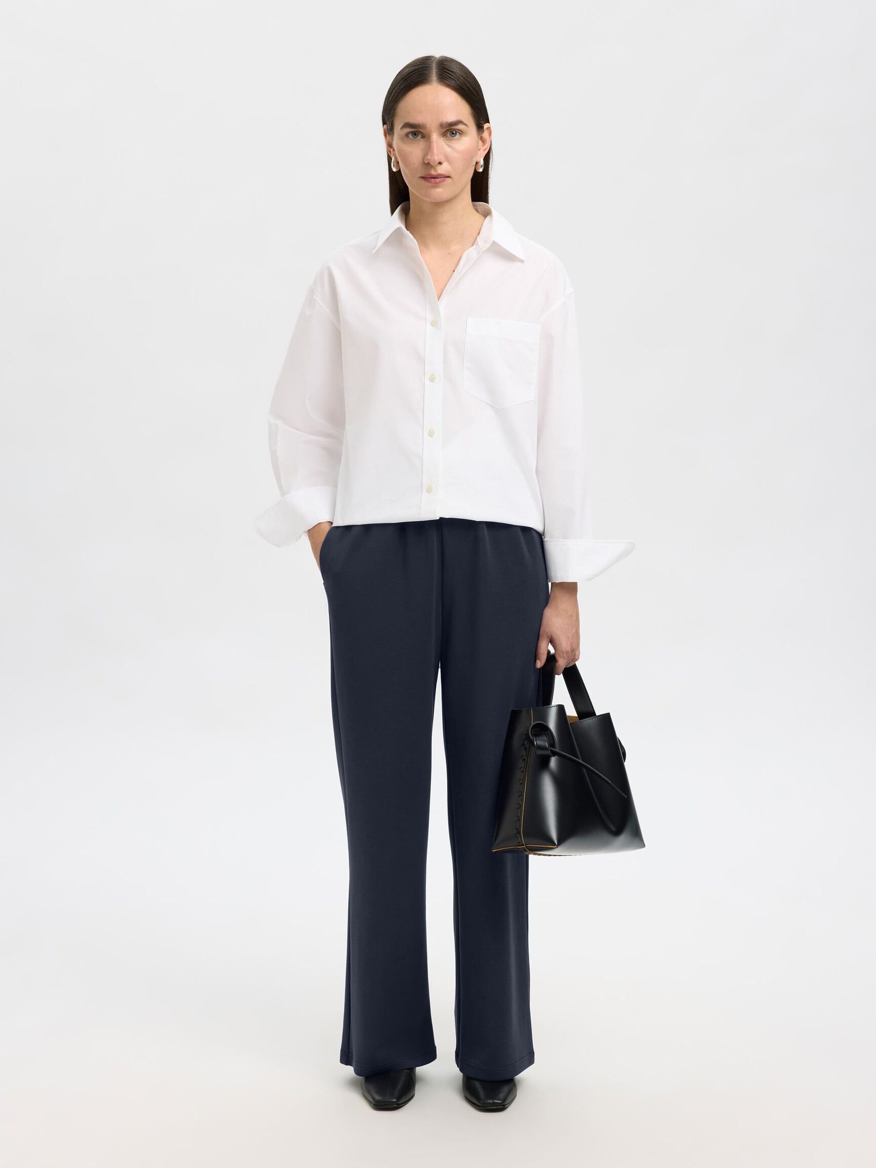 RELAXED FIT TROUSERS, Dark Sapphire, highres