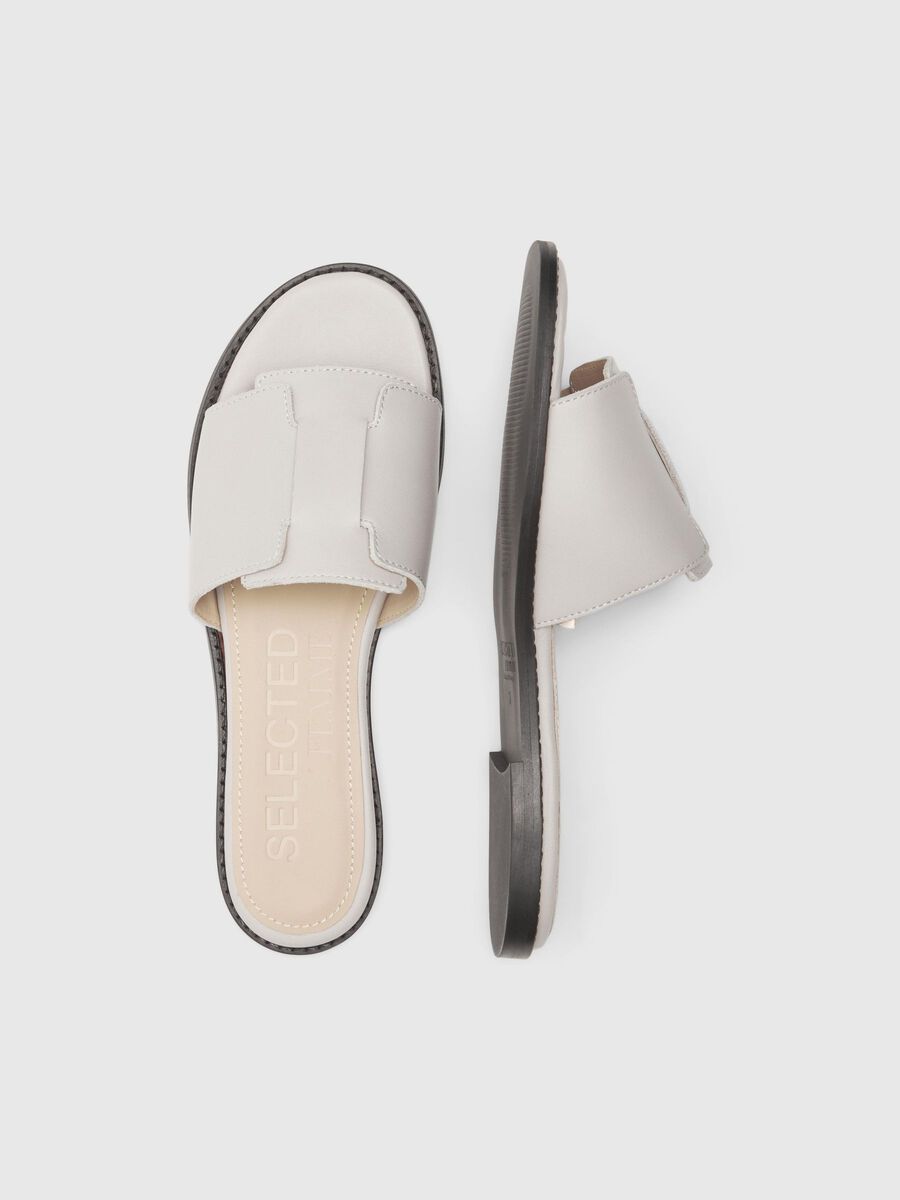 Selected LEATHER SLIDERS, Greige, highres - 16092705_Greige_005.jpg