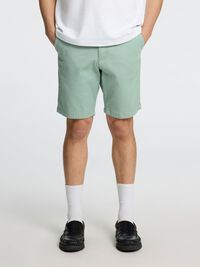 SLIM-FIT CHINO SHORTS, Iceberg Green, highres