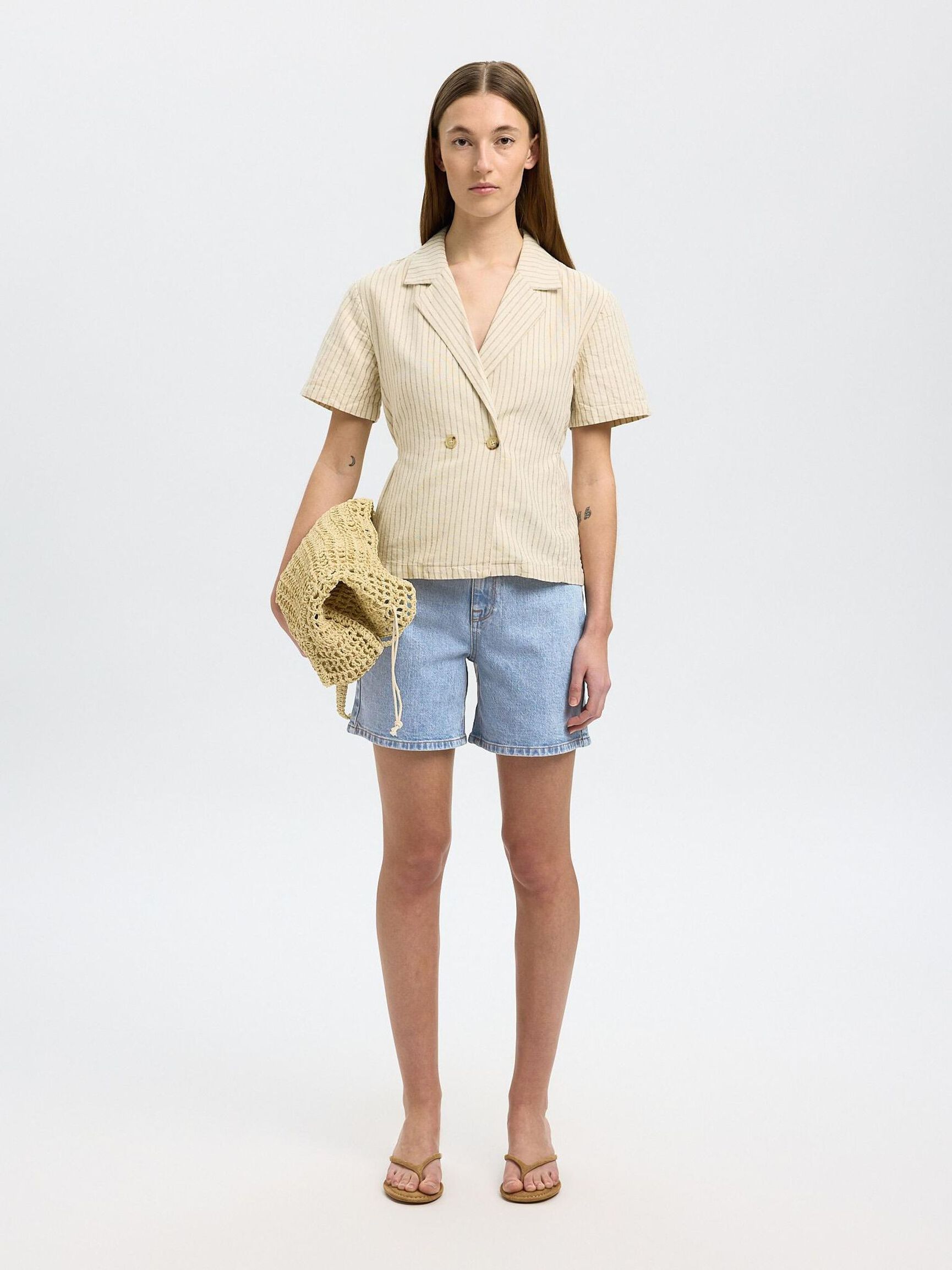 HIGH-WAISTED DENIM SHORTS, Light Blue Denim, highres