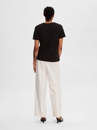 CLASSIC V-NECK T-SHIRT, Black, highres