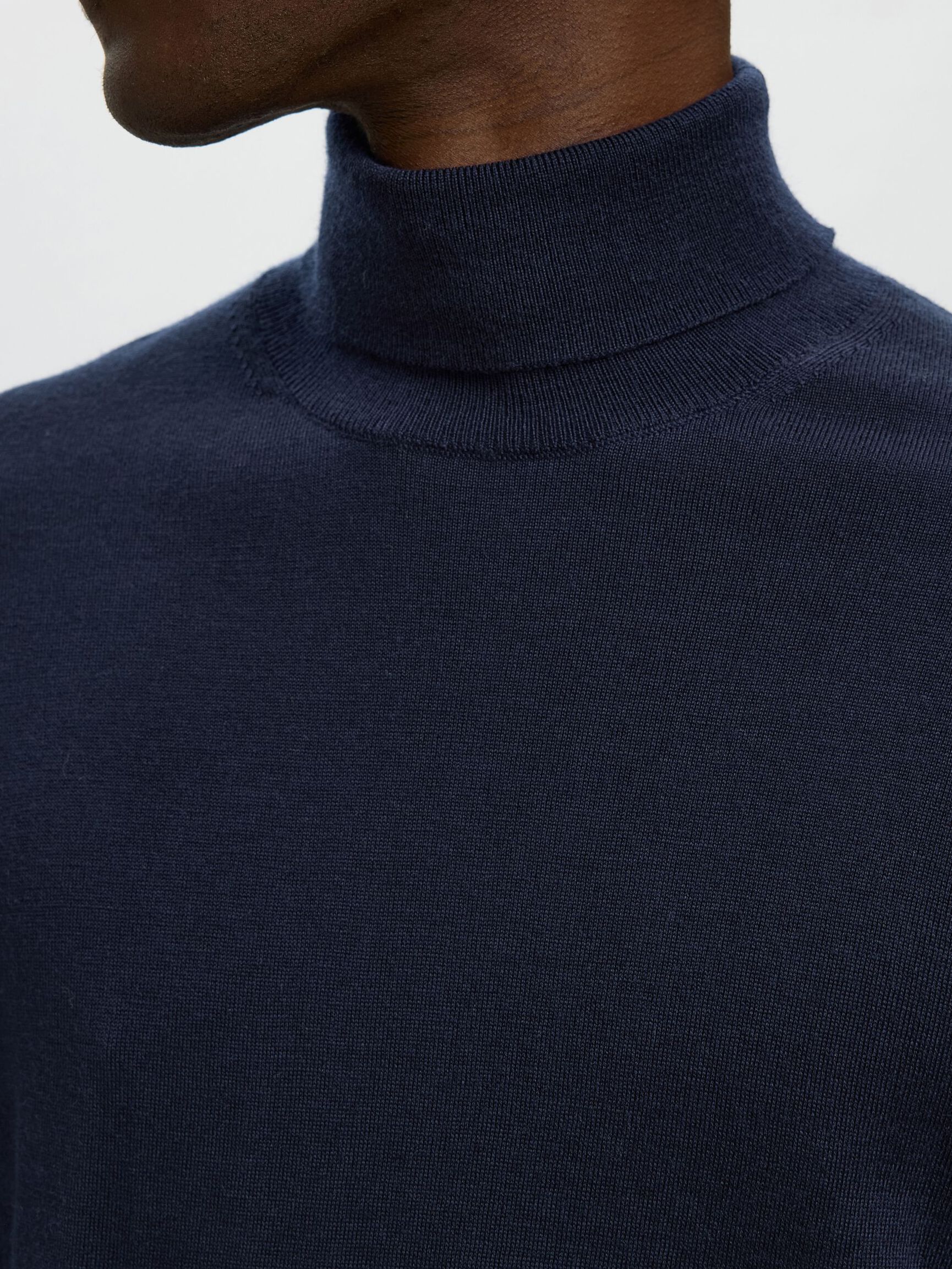 100% MERINO WOOL TURTLENECK, Navy Blazer, highres