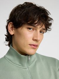 VISCOSE BLEND HALF ZIP SWEATSHIRT, Iceberg Green, highres