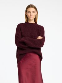 OVERSIZED ULDBLANDING STRIKTRØJE, Zinfandel, highres