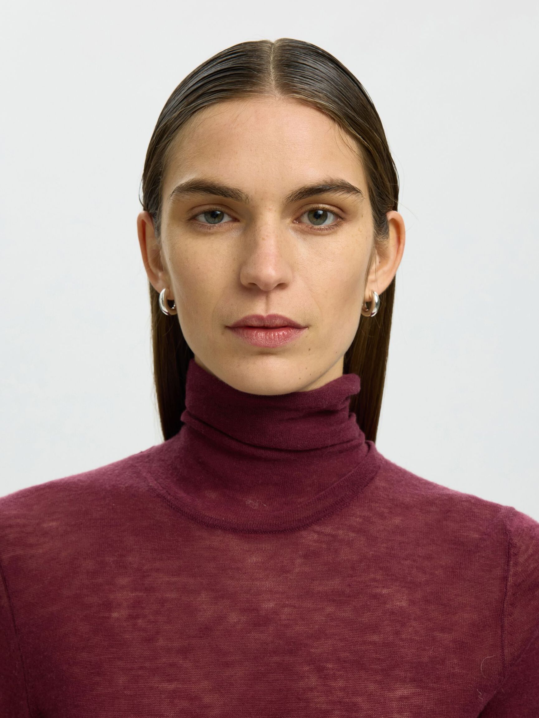 MERINO WOOL TURTLENECK, Tawny Port, highres