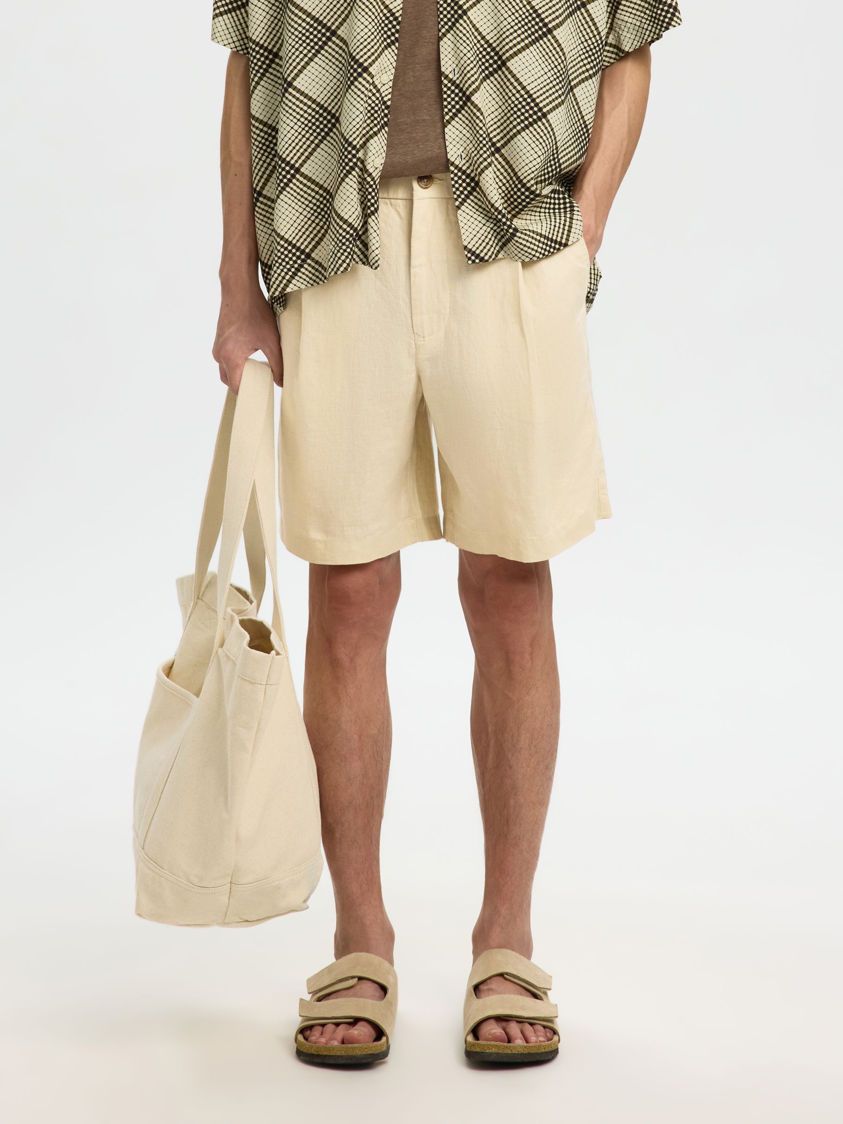 REGULAR FIT LINEN SHORTS, Oatmeal, highres