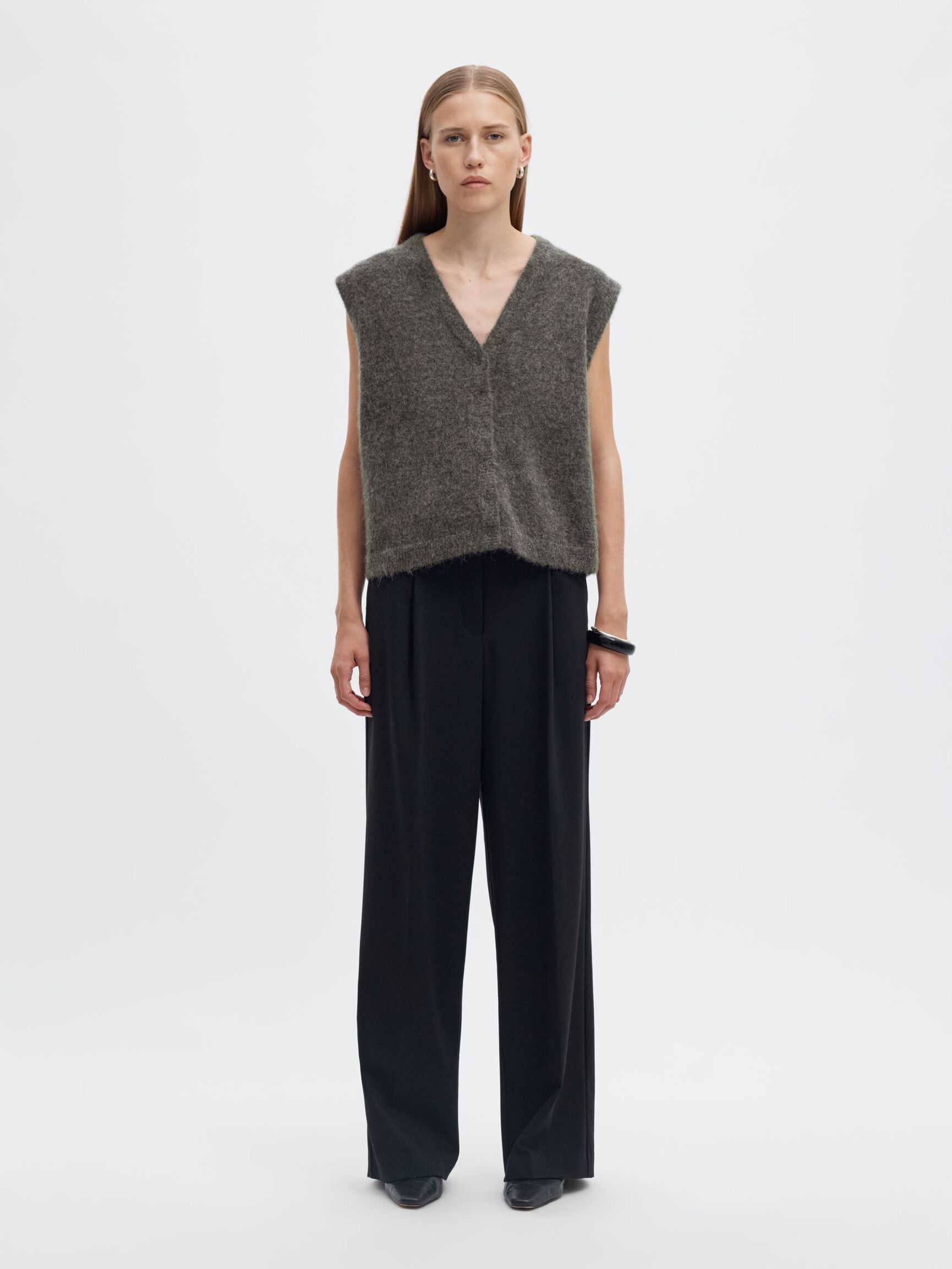 WOOL BLEND KNITTED VEST, Medium Grey Melange, highres
