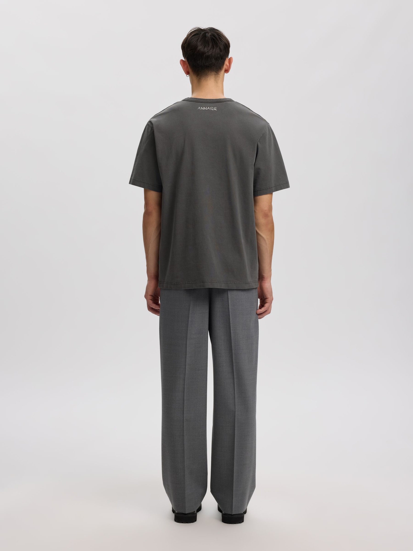 T-SHIRT GIROCOLLO, Forged Iron, highres