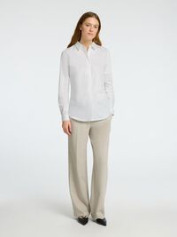 TÆTSIDDENDE LANGÆRMET SKJORTE, Bright White, highres