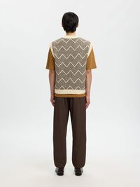 COUPE DÉCONTRACTÉE GILET TRICOTÉ, Delicioso, highres