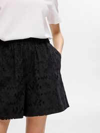 BRODERIE ANGLAISE SHORTS, Black, highres