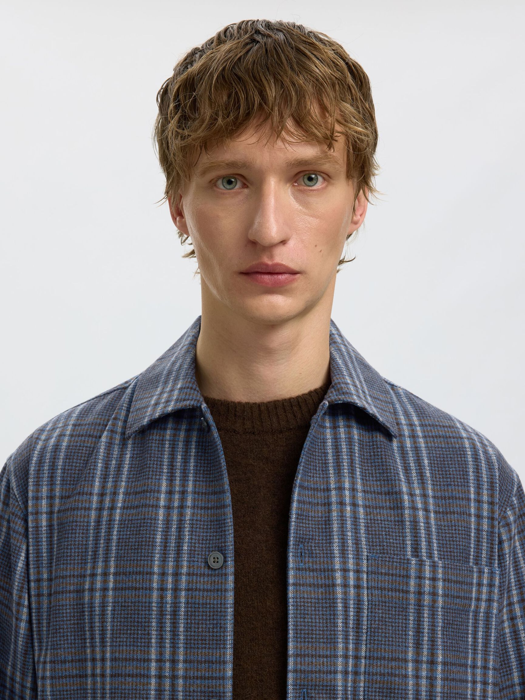 A CUADROS SOBRECAMISA, Wild Wind, highres